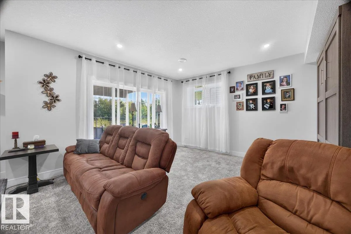 129 STARLING WY