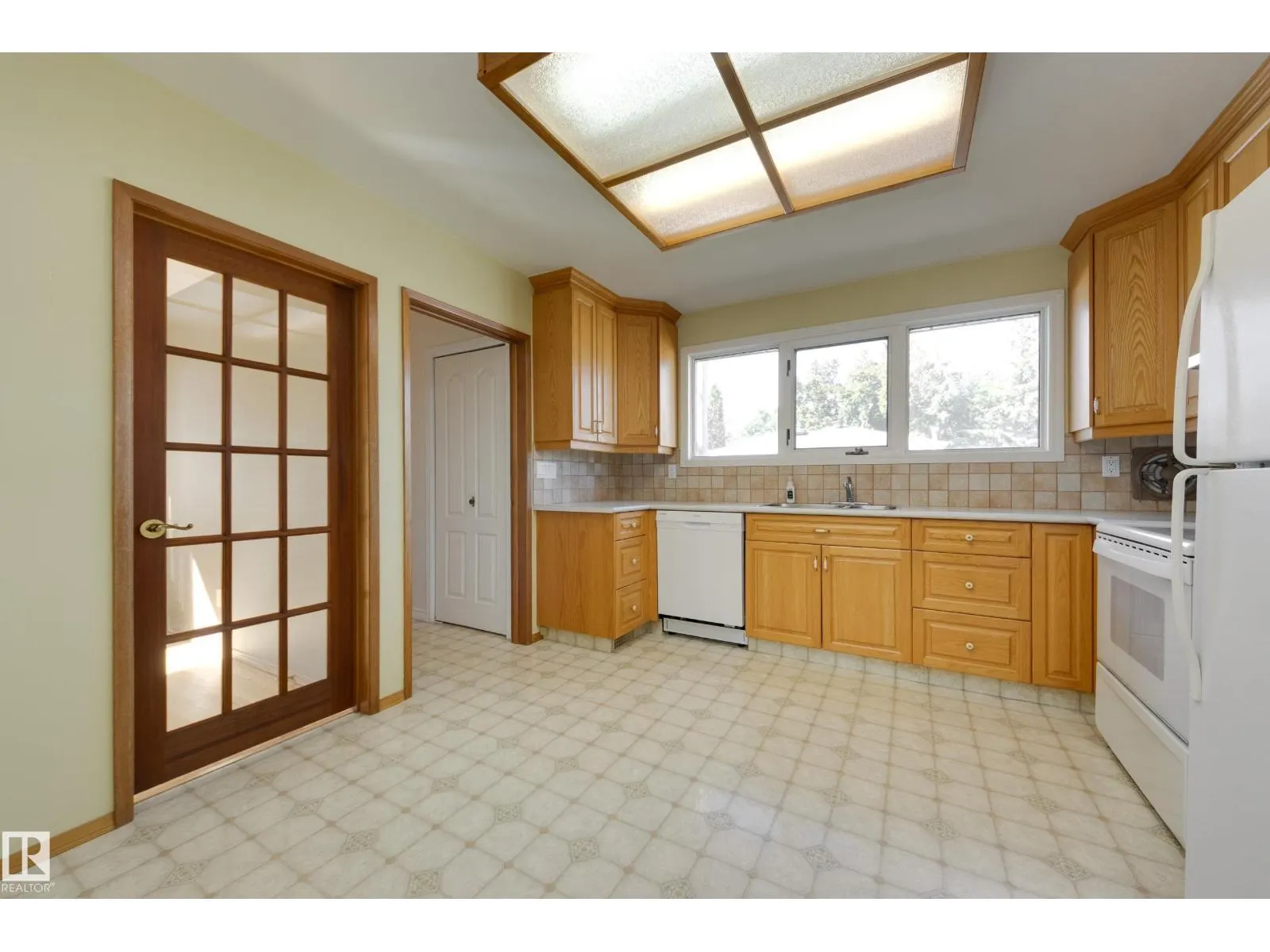 4820 109 AV NW