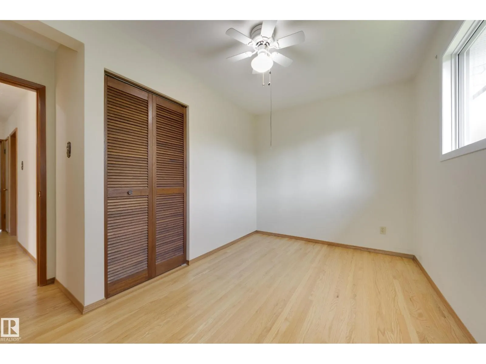 4820 109 AV NW