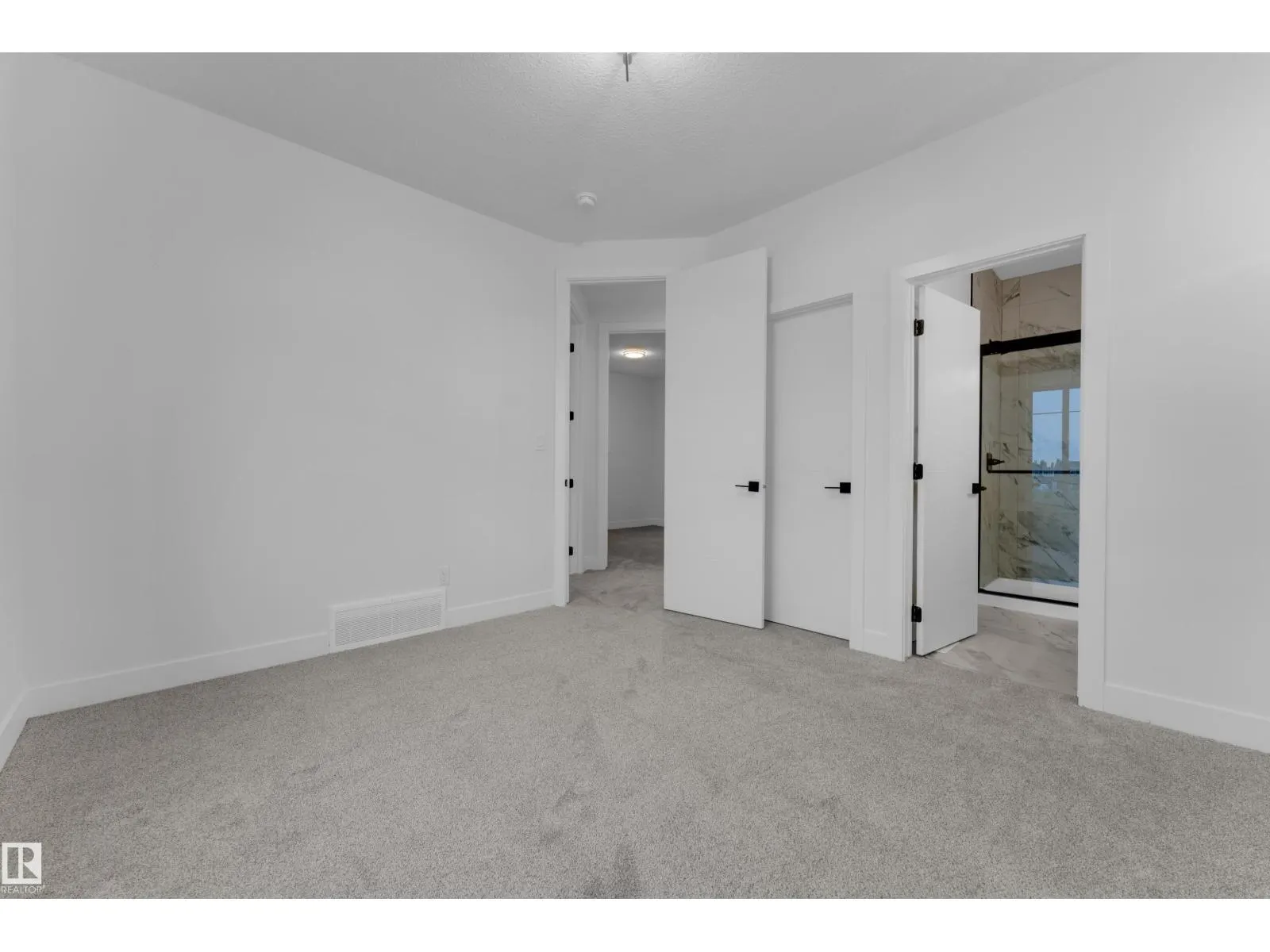 23 Sorel AV