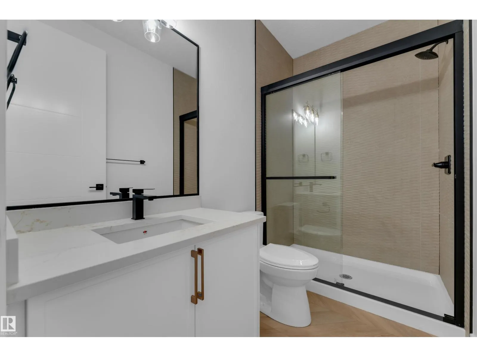 23 Sorel AV