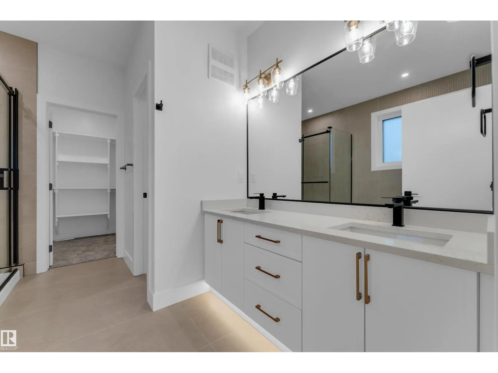 23 Sorel AV