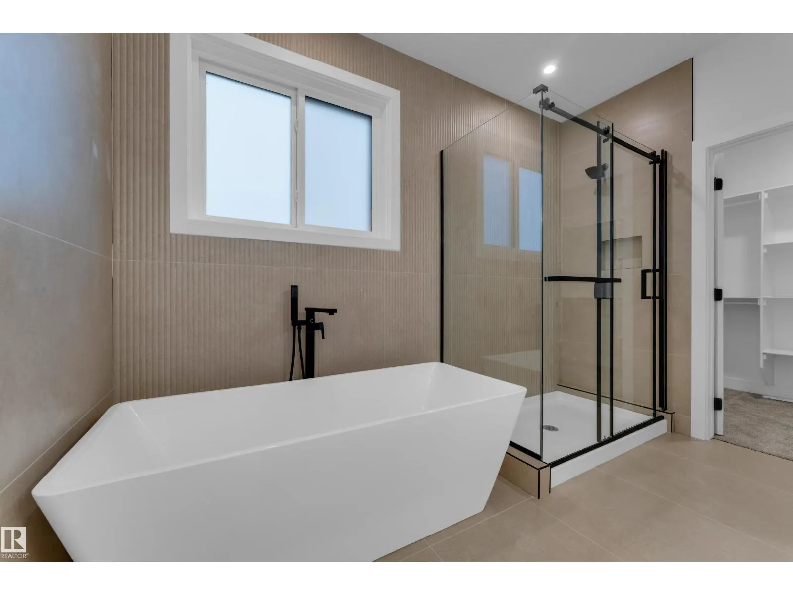 23 Sorel AV