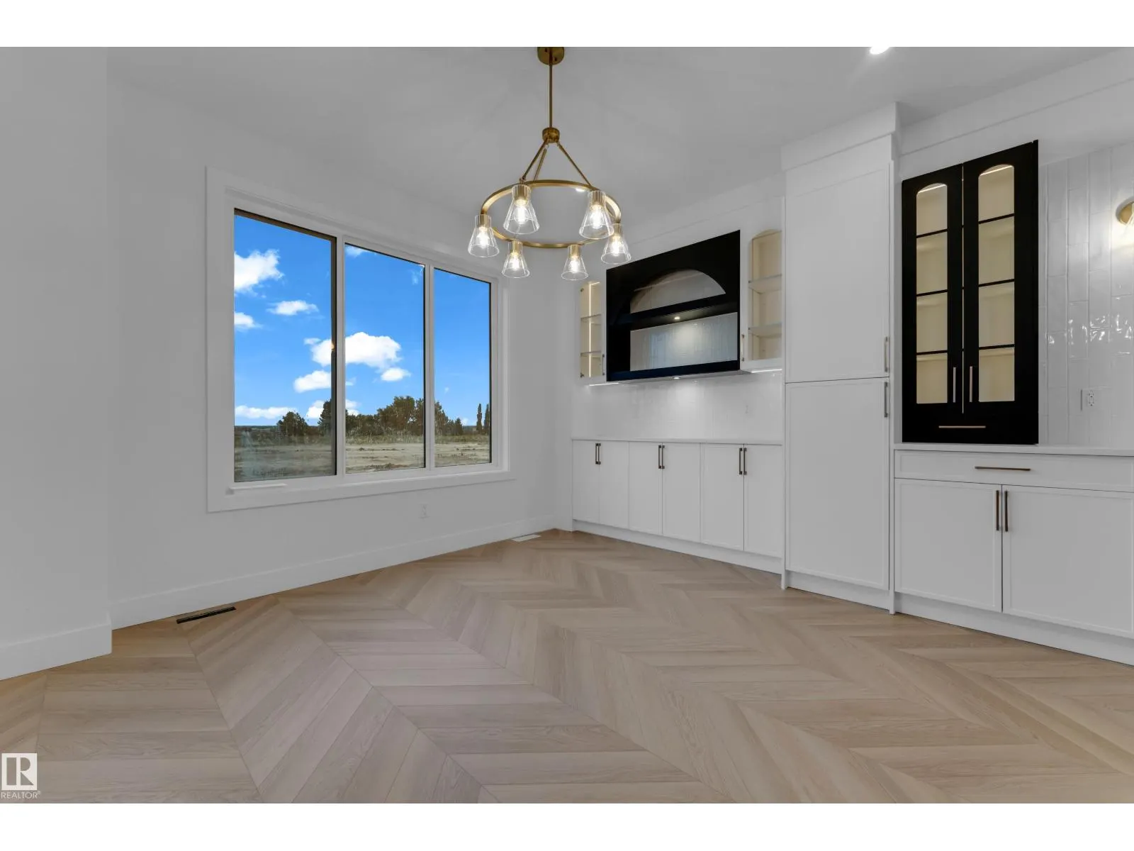 23 Sorel AV