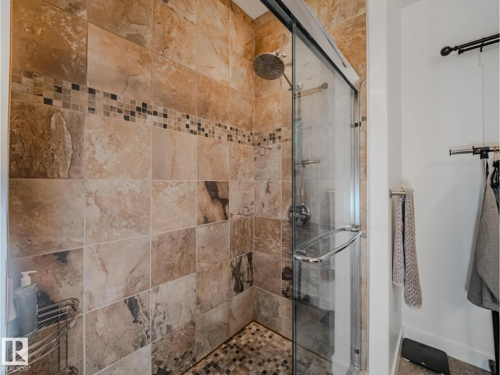 8306 108 ST NW