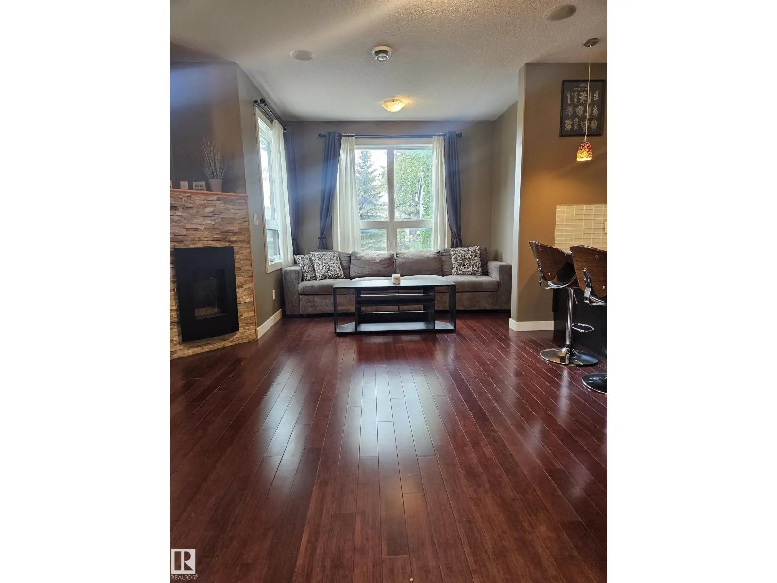 8306 108 ST NW