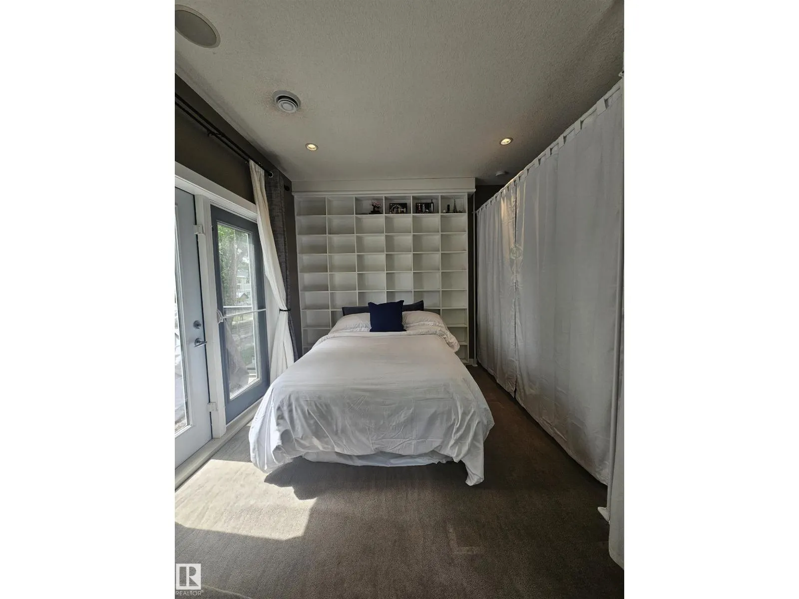 8306 108 ST NW