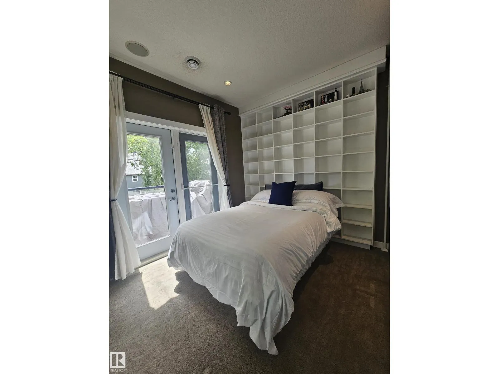8306 108 ST NW
