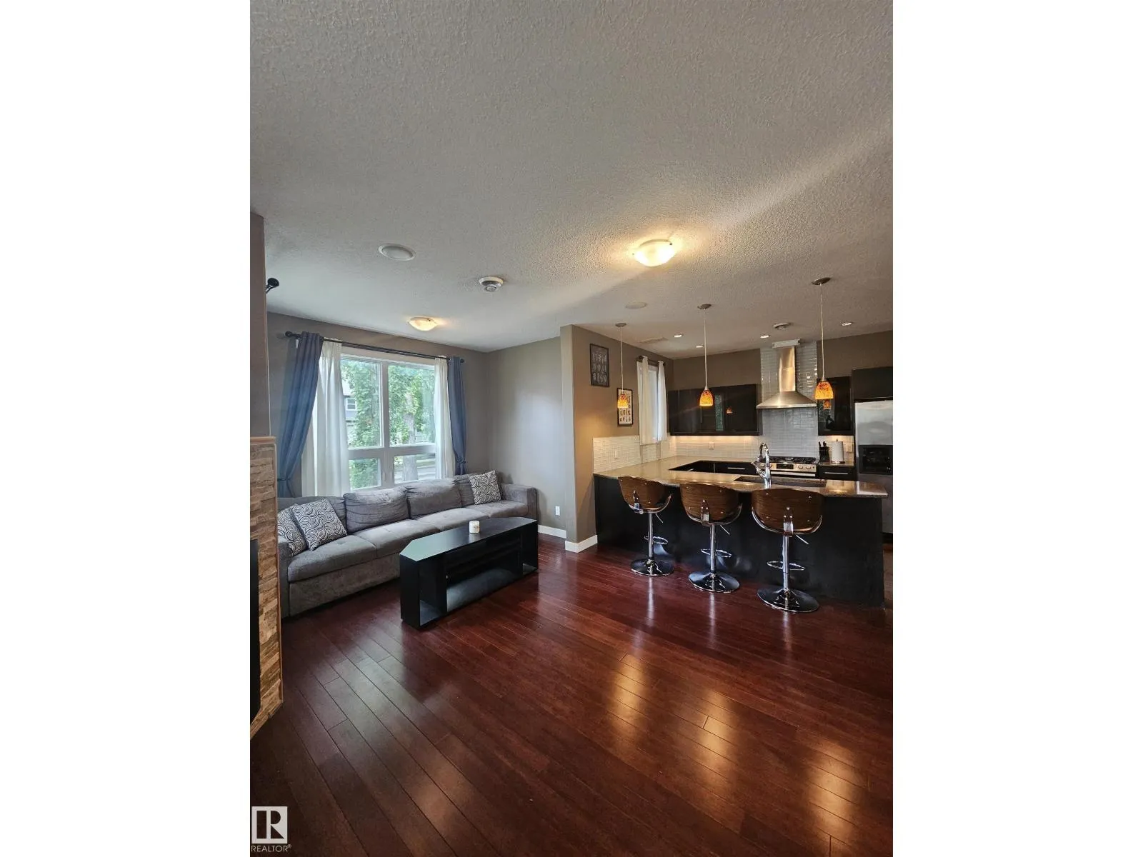 8306 108 ST NW