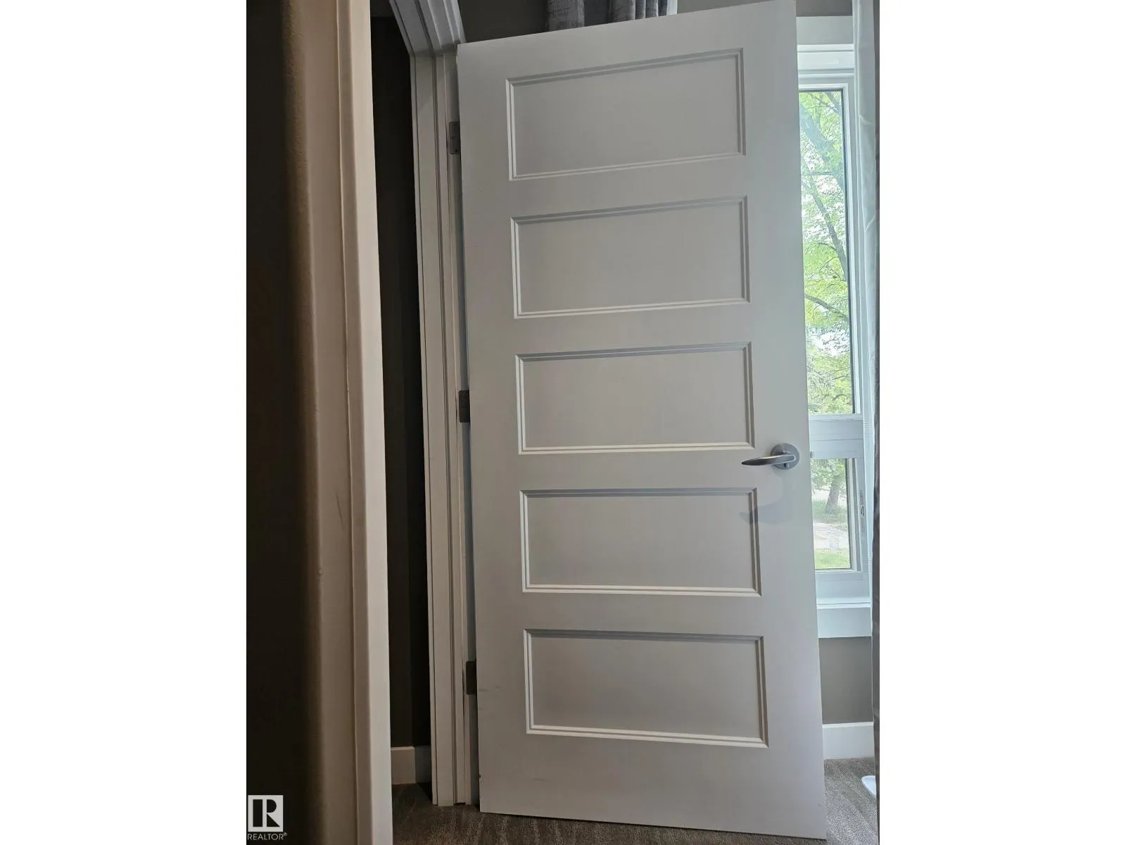 8306 108 ST NW