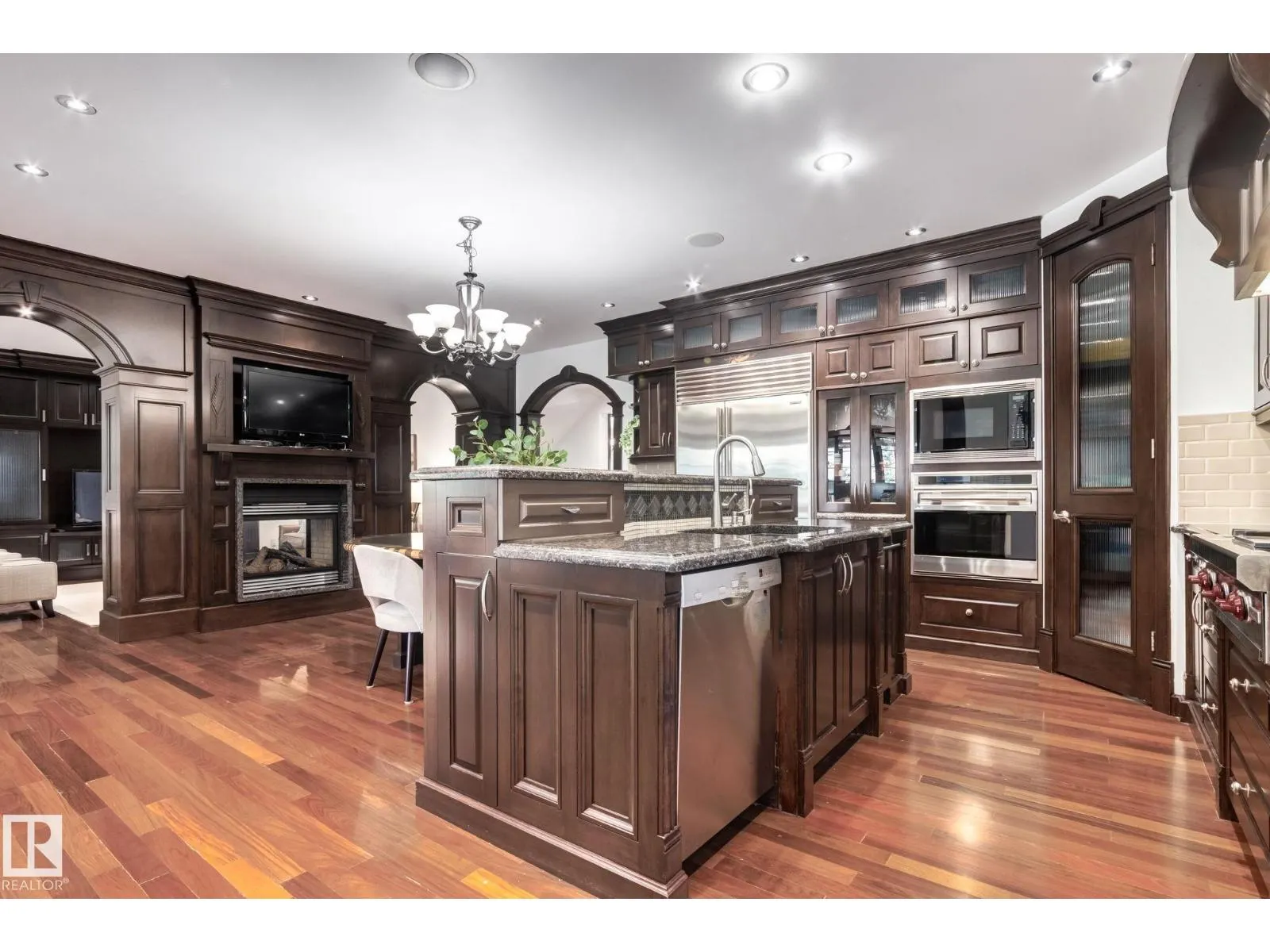 1840 Westmount BV