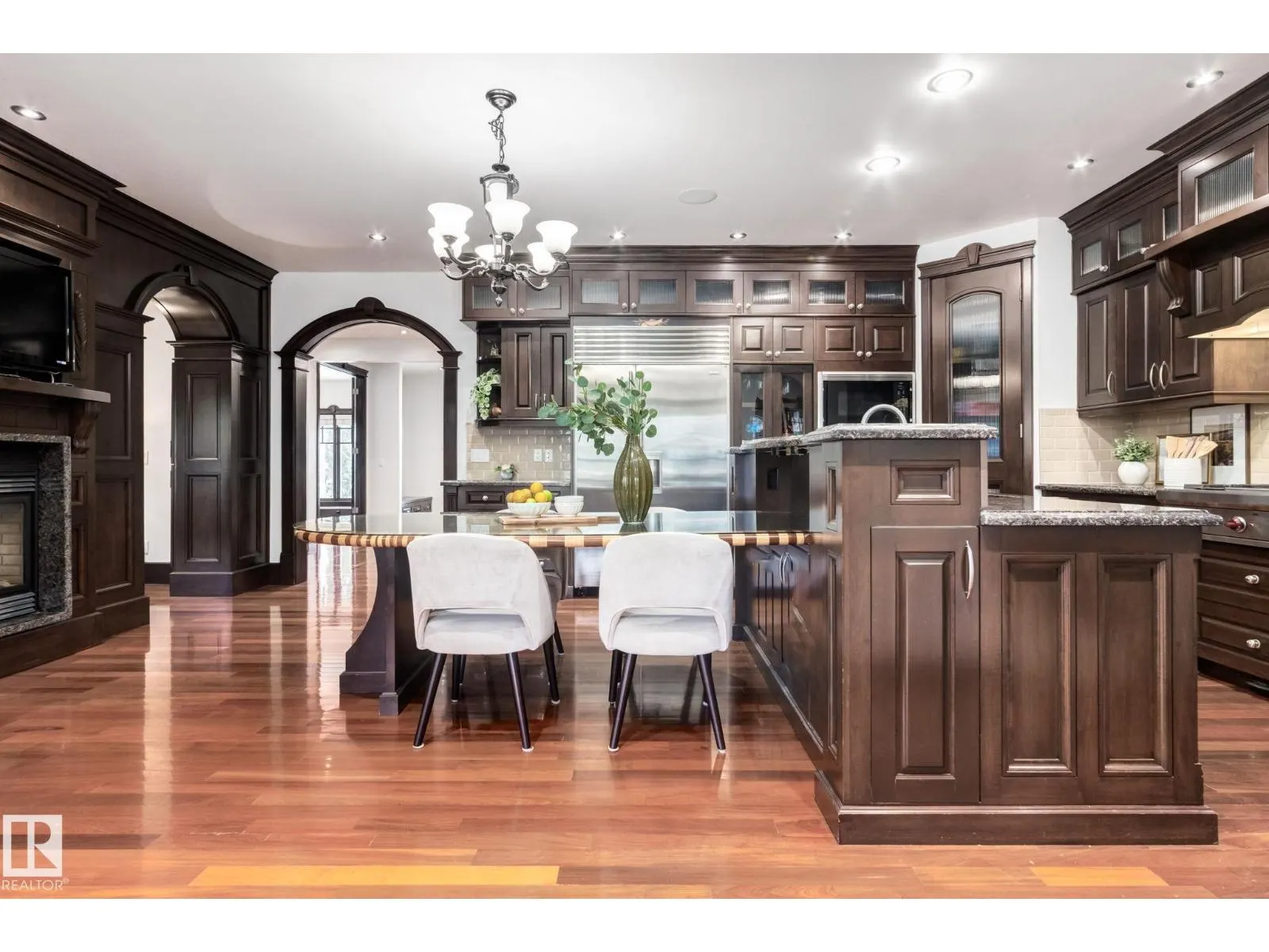 1840 Westmount BV