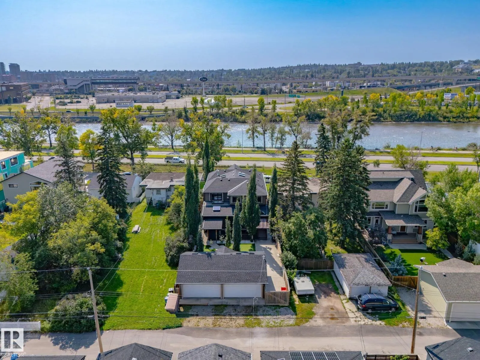 1840 Westmount BV