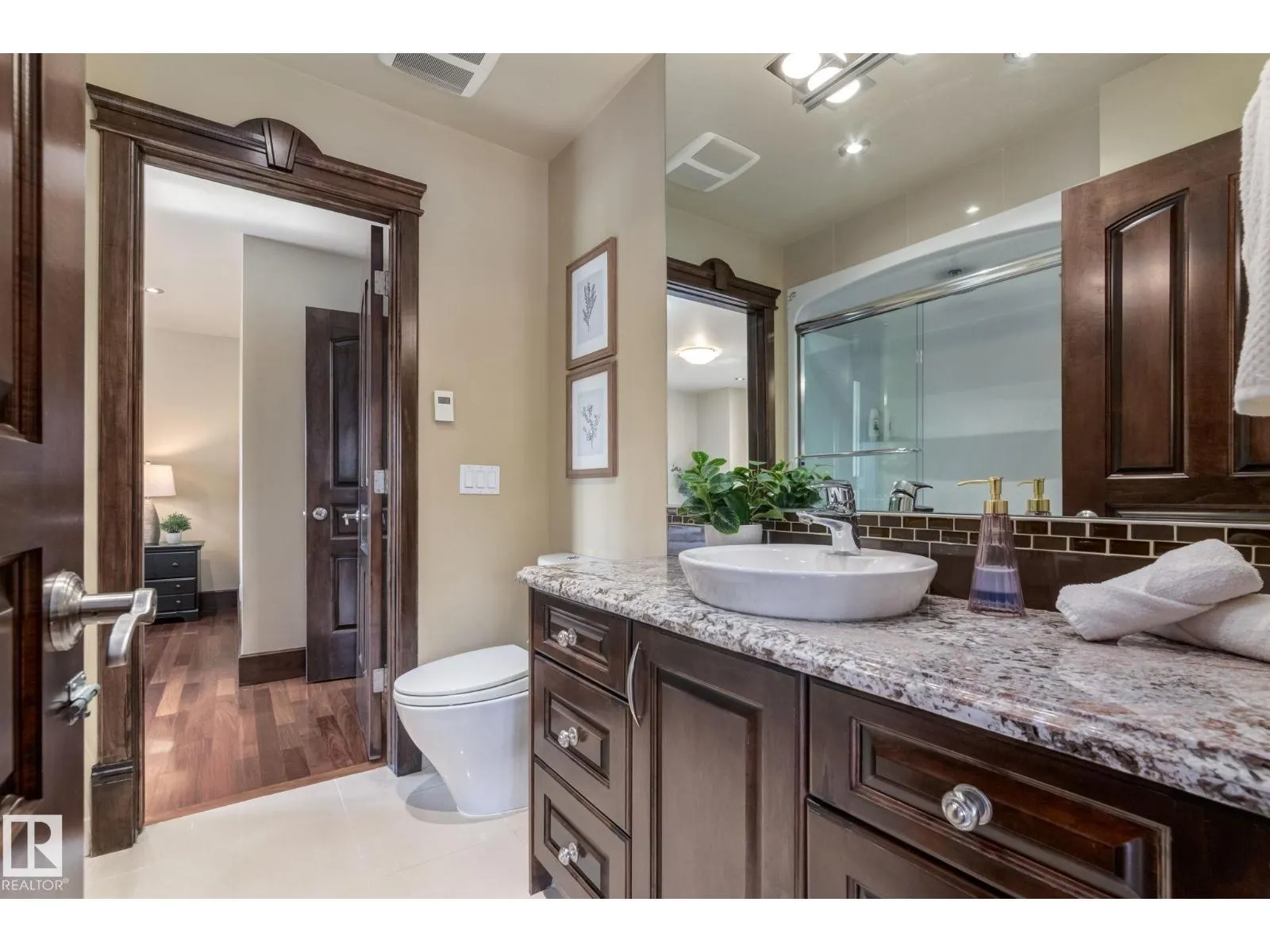 1840 Westmount BV