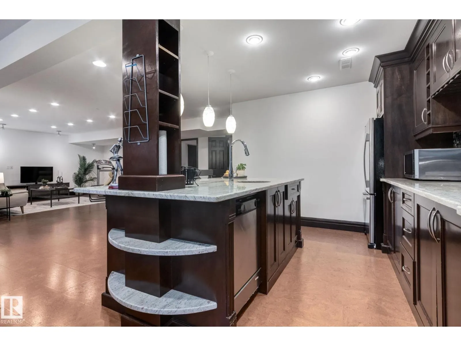 1840 Westmount BV