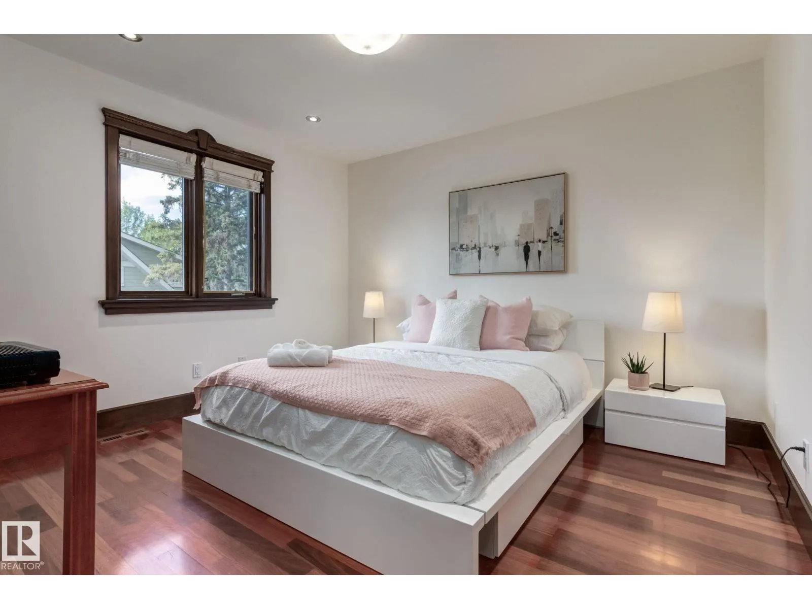 1840 Westmount BV