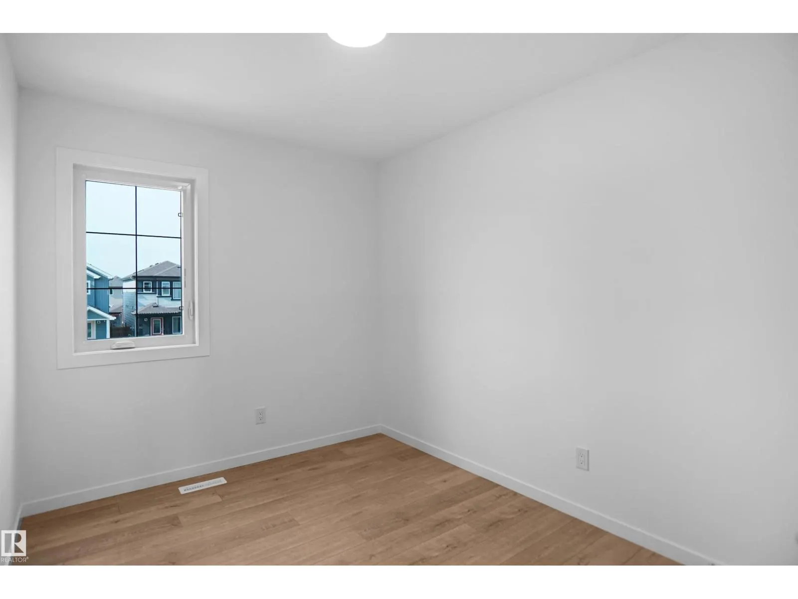 74 Juniper WD