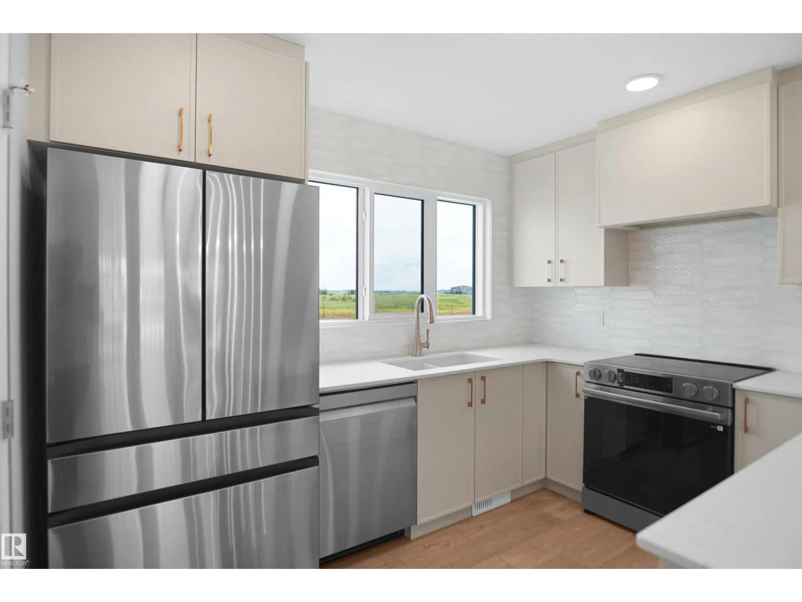 74 Juniper WD