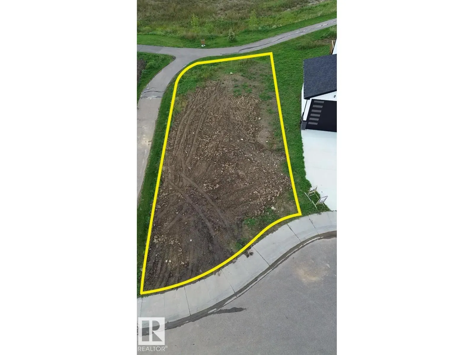 32 SUN MEADOWS CL