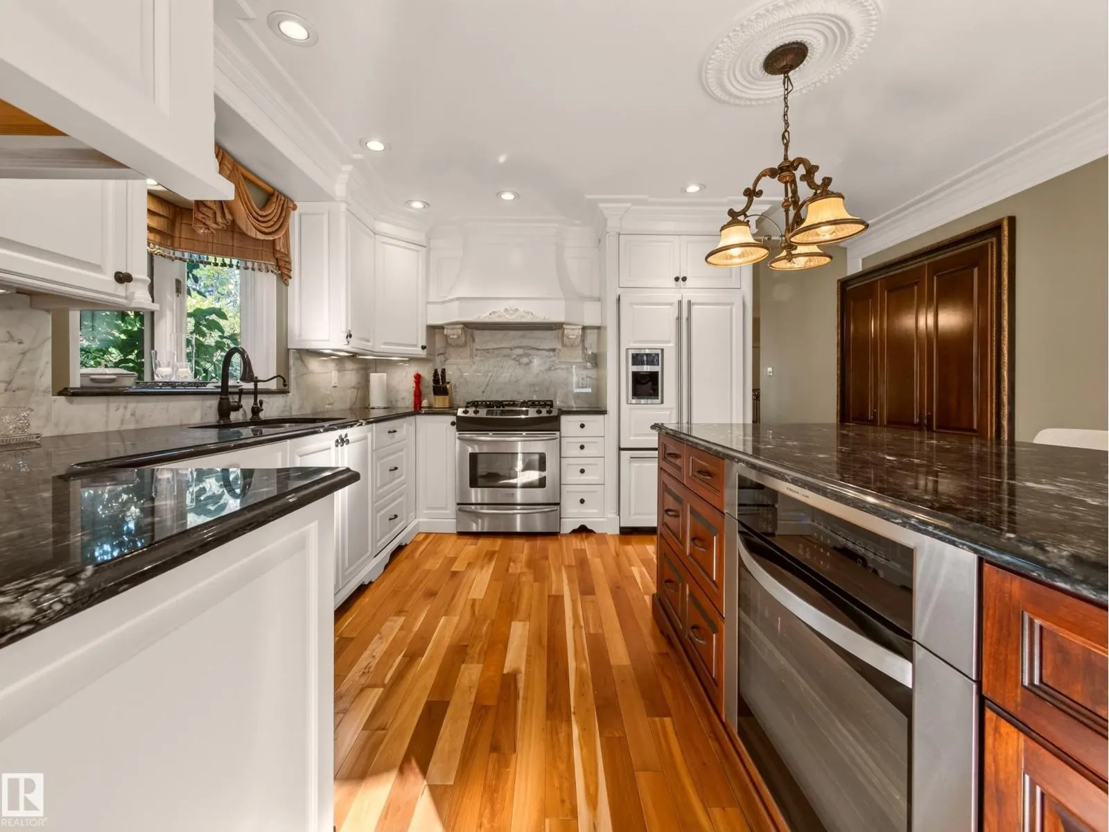 15 WESTPARK CO