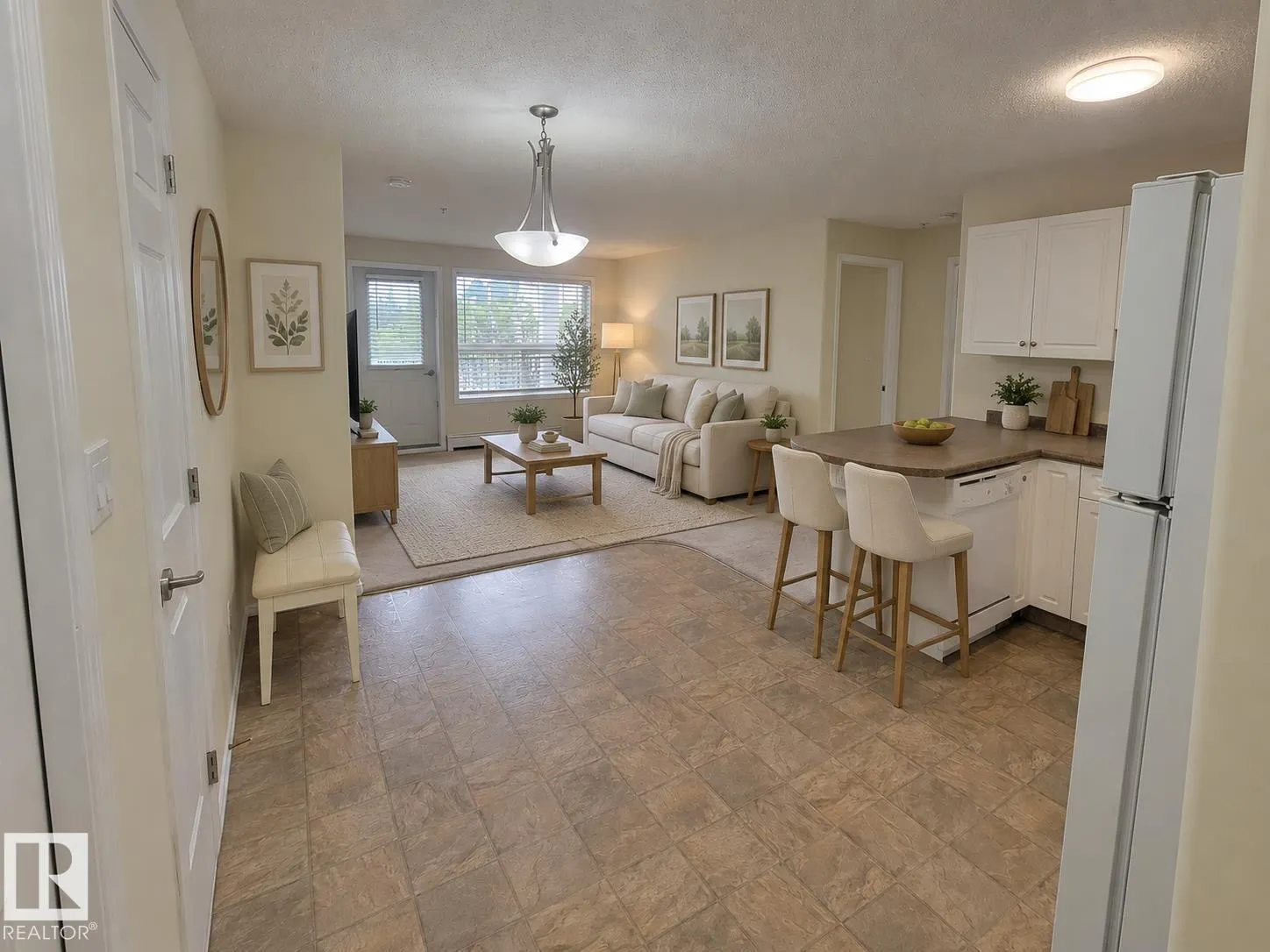 #323 13625 34 ST NW