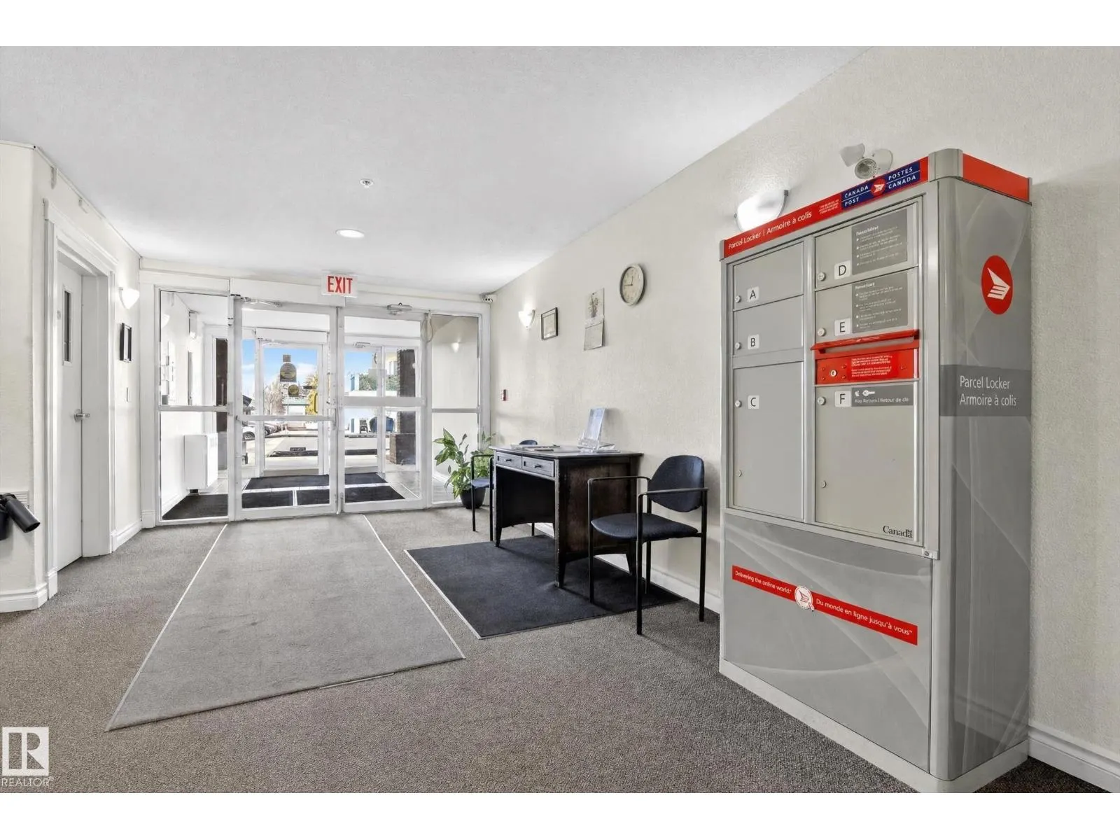 #323 13625 34 ST NW