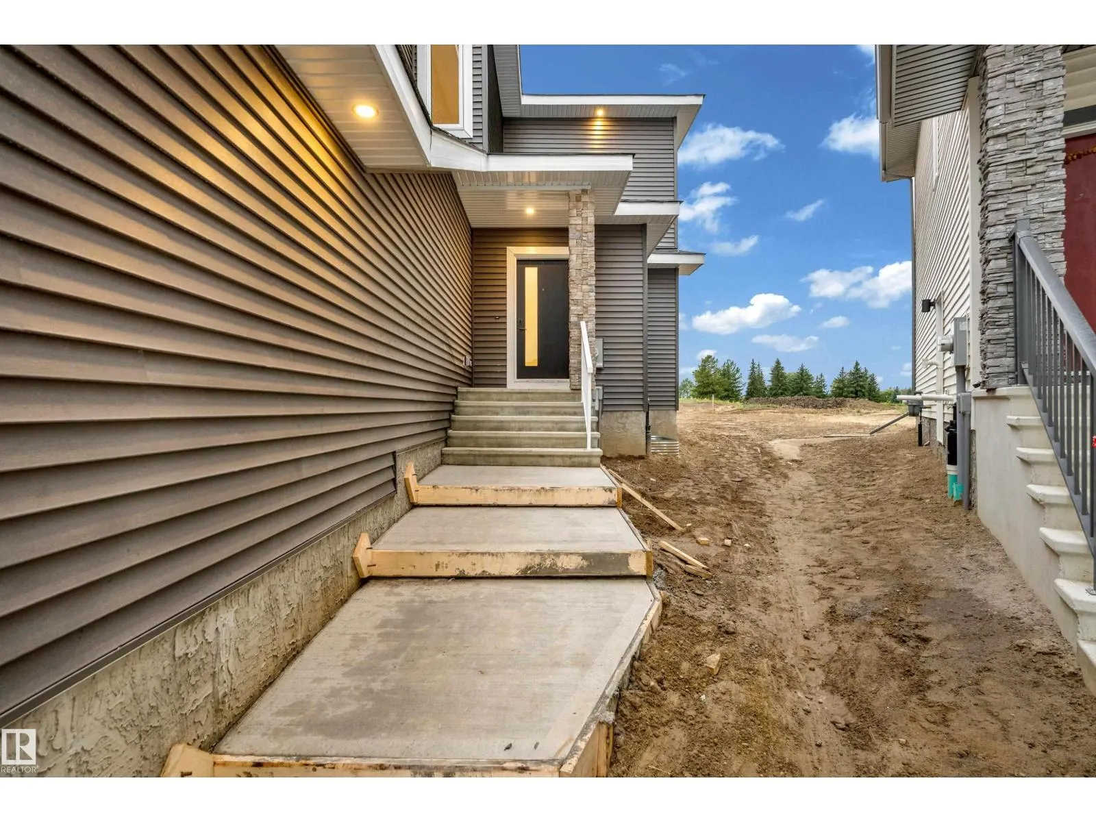 32 Grayson GR