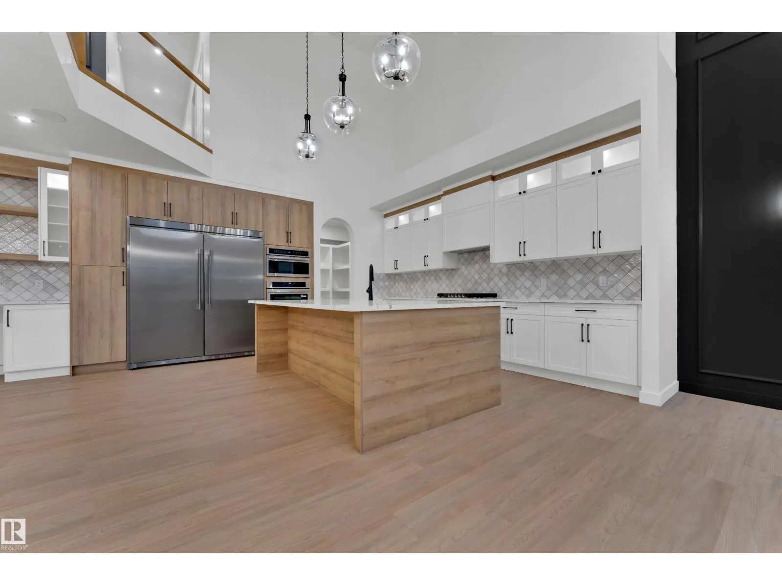 32 Grayson GR
