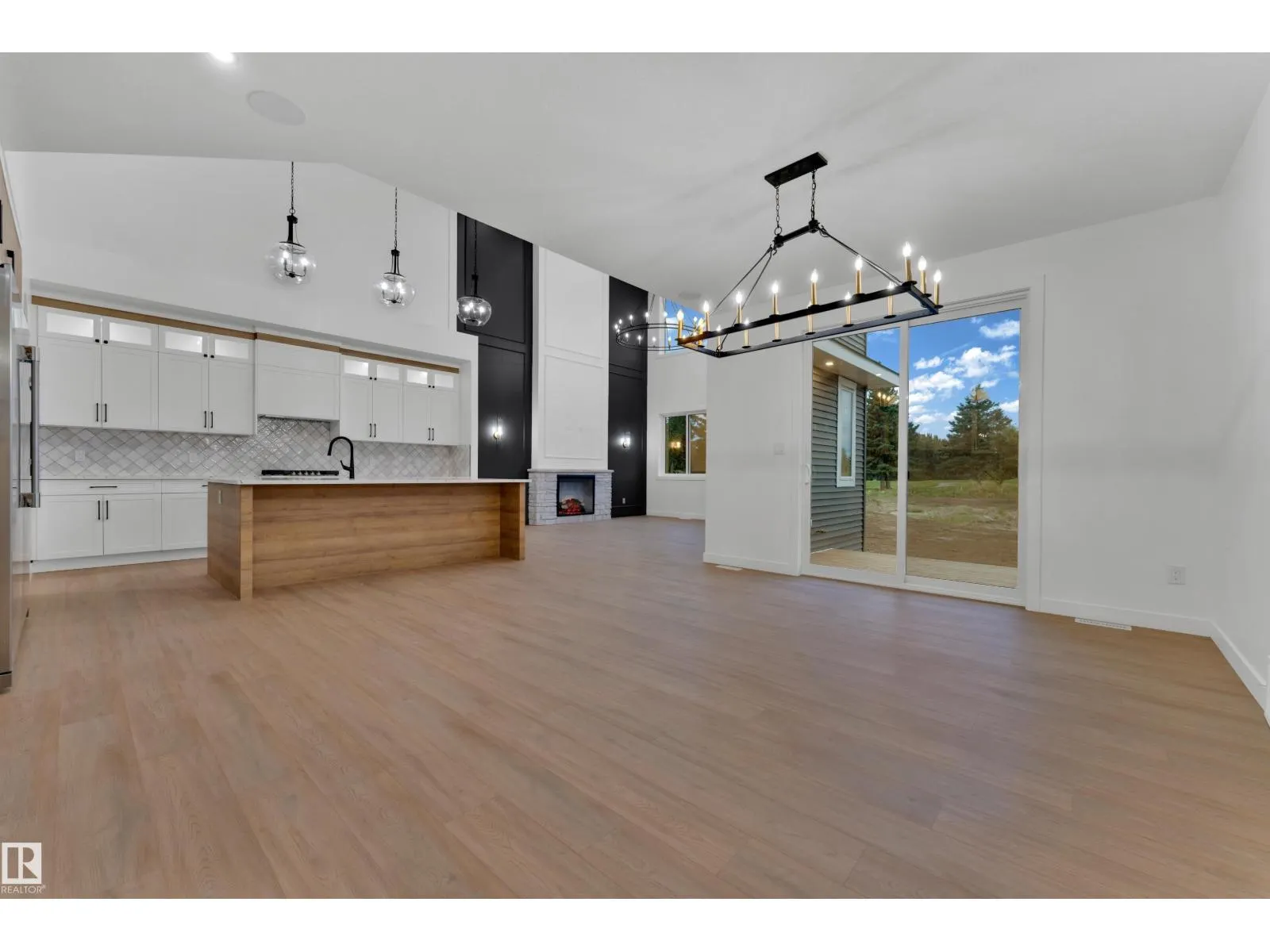 32 Grayson GR