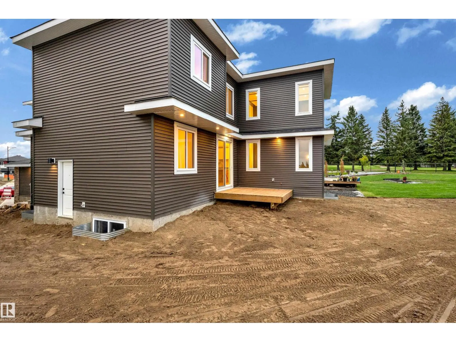 32 Grayson GR