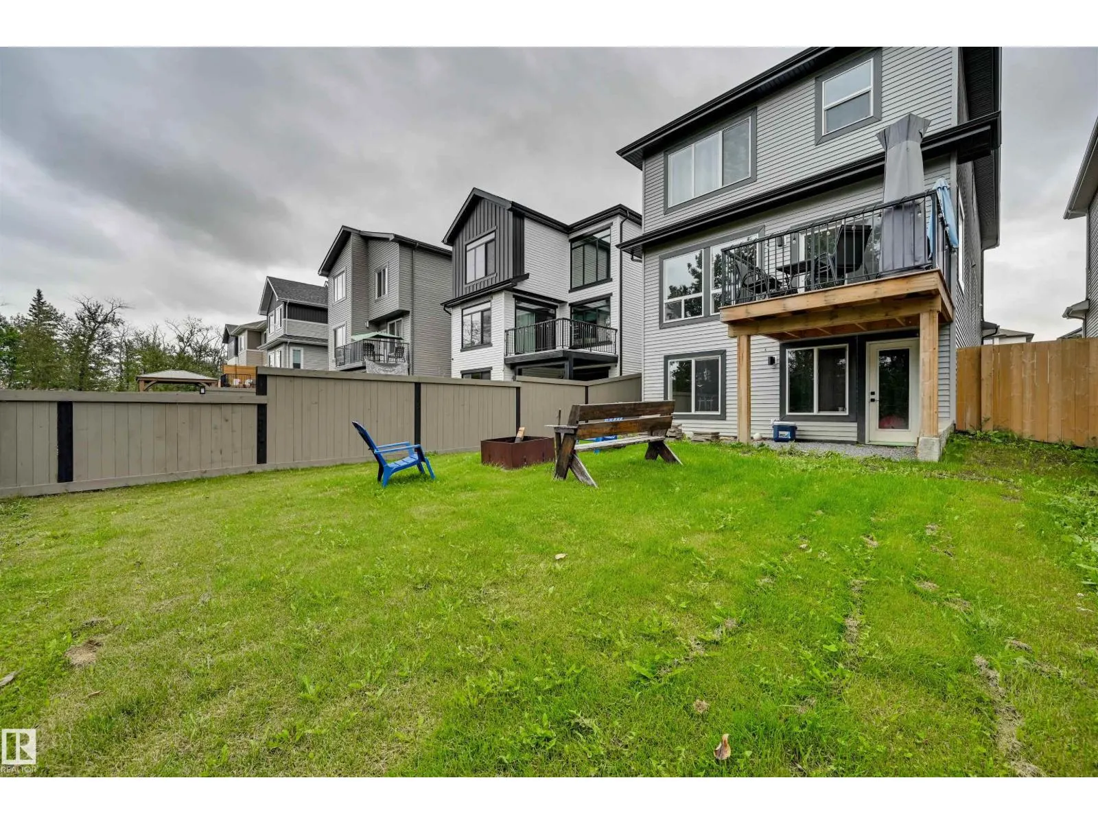 662 ASTORIA WY