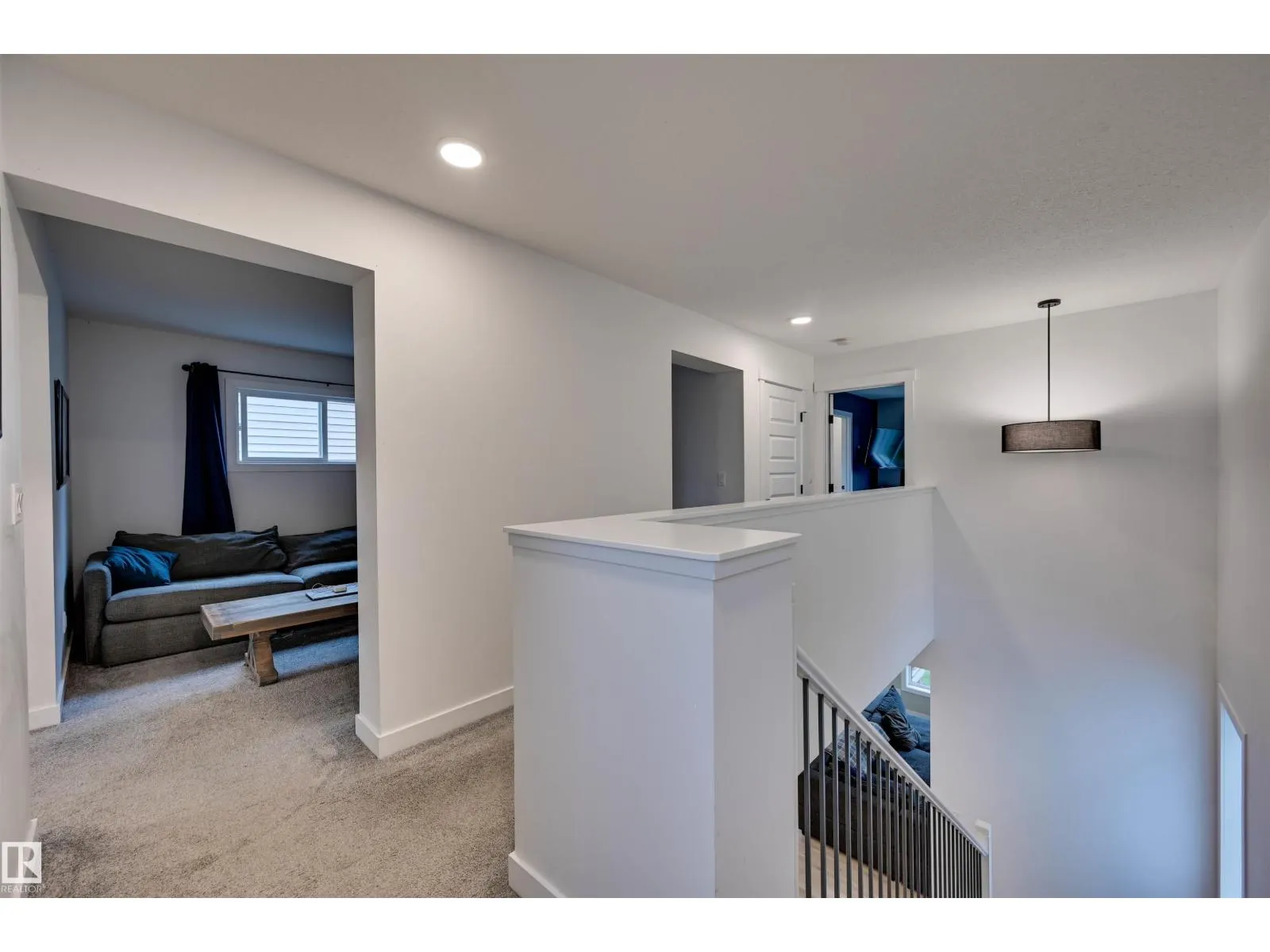 662 ASTORIA WY
