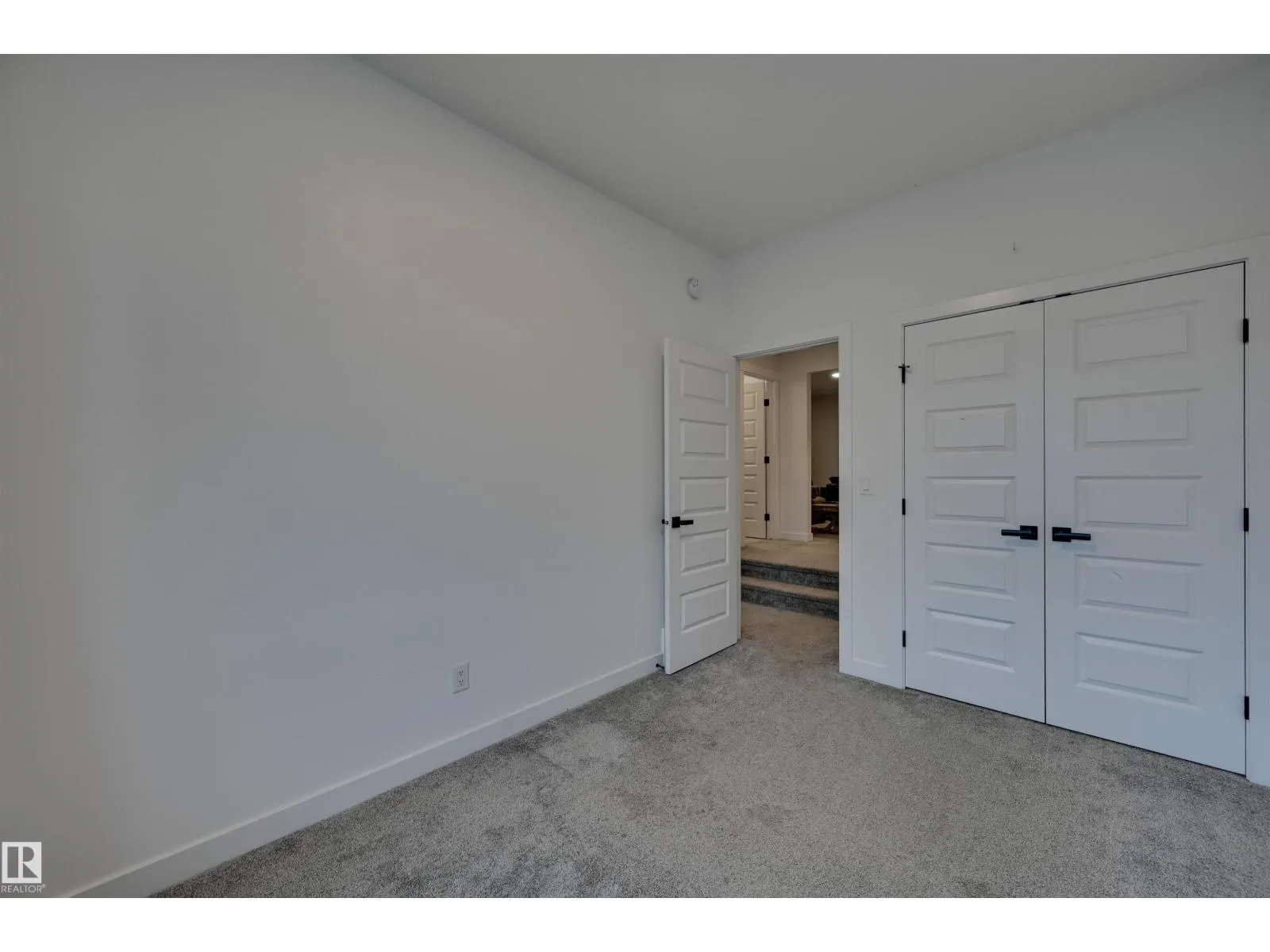 662 ASTORIA WY