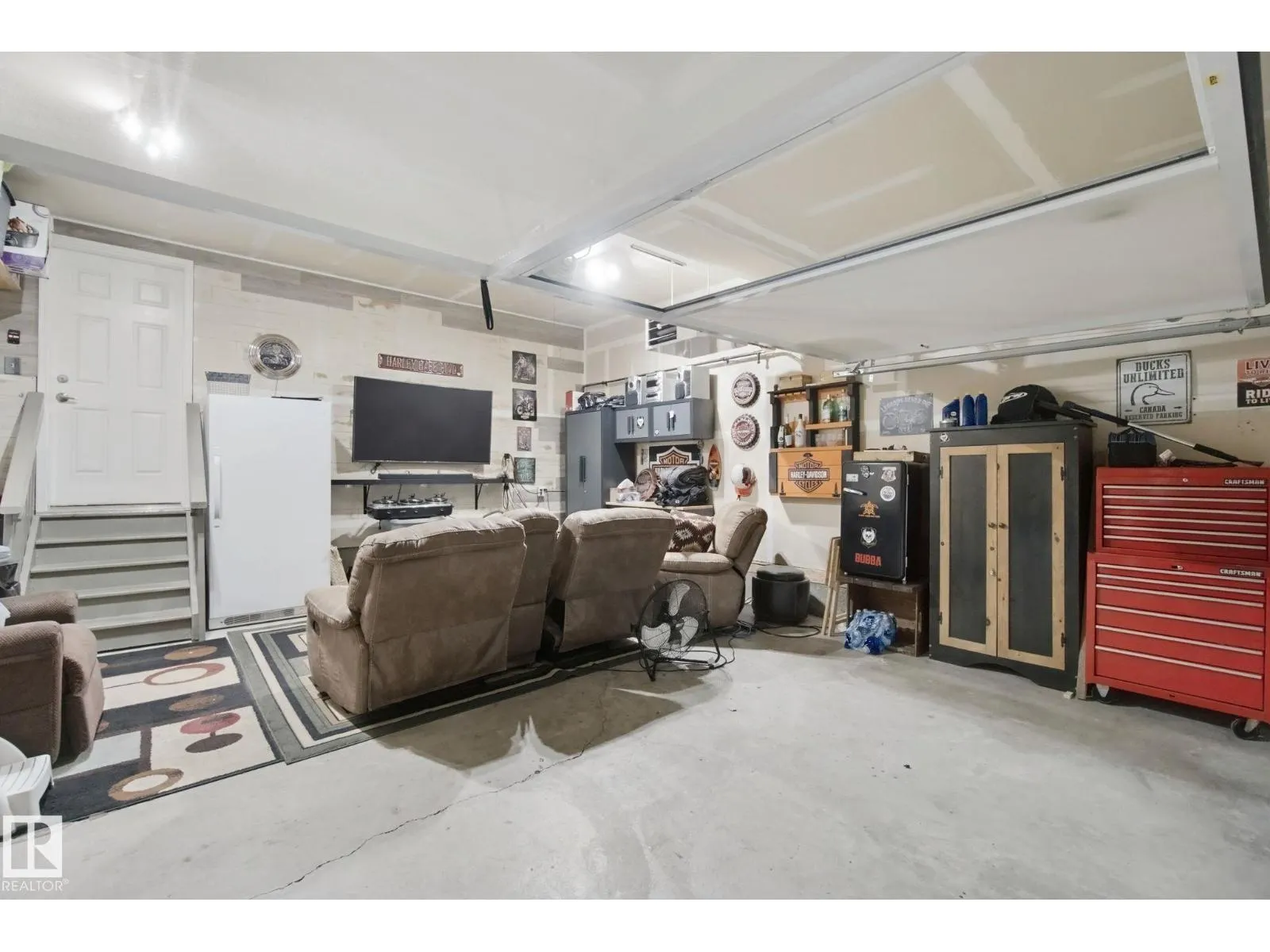 130 CATALINA CO