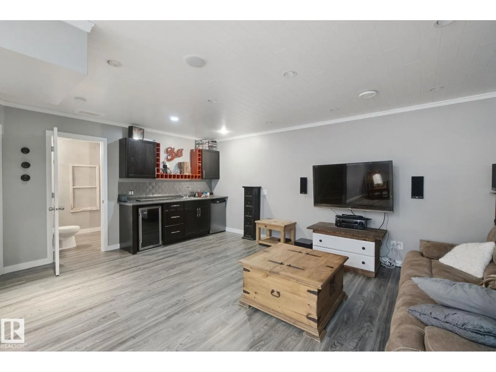 130 CATALINA CO