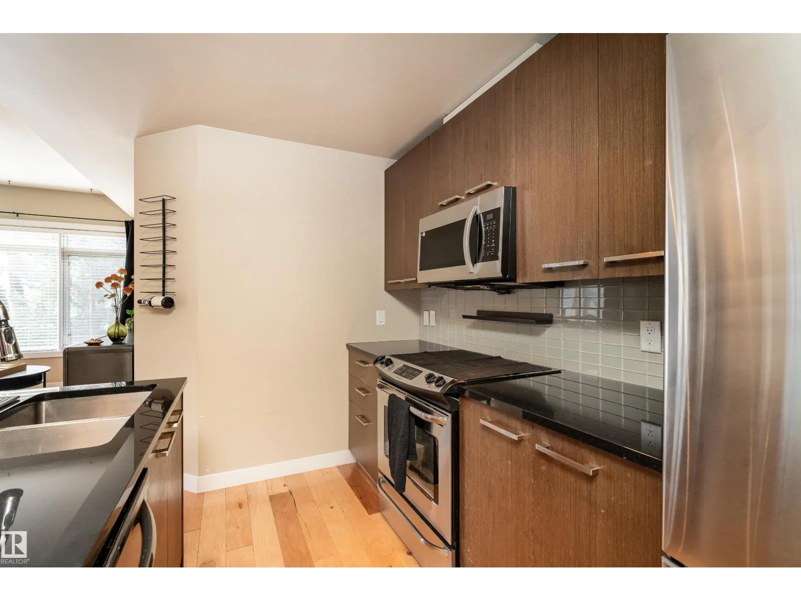 #204 9908 84 AV NW