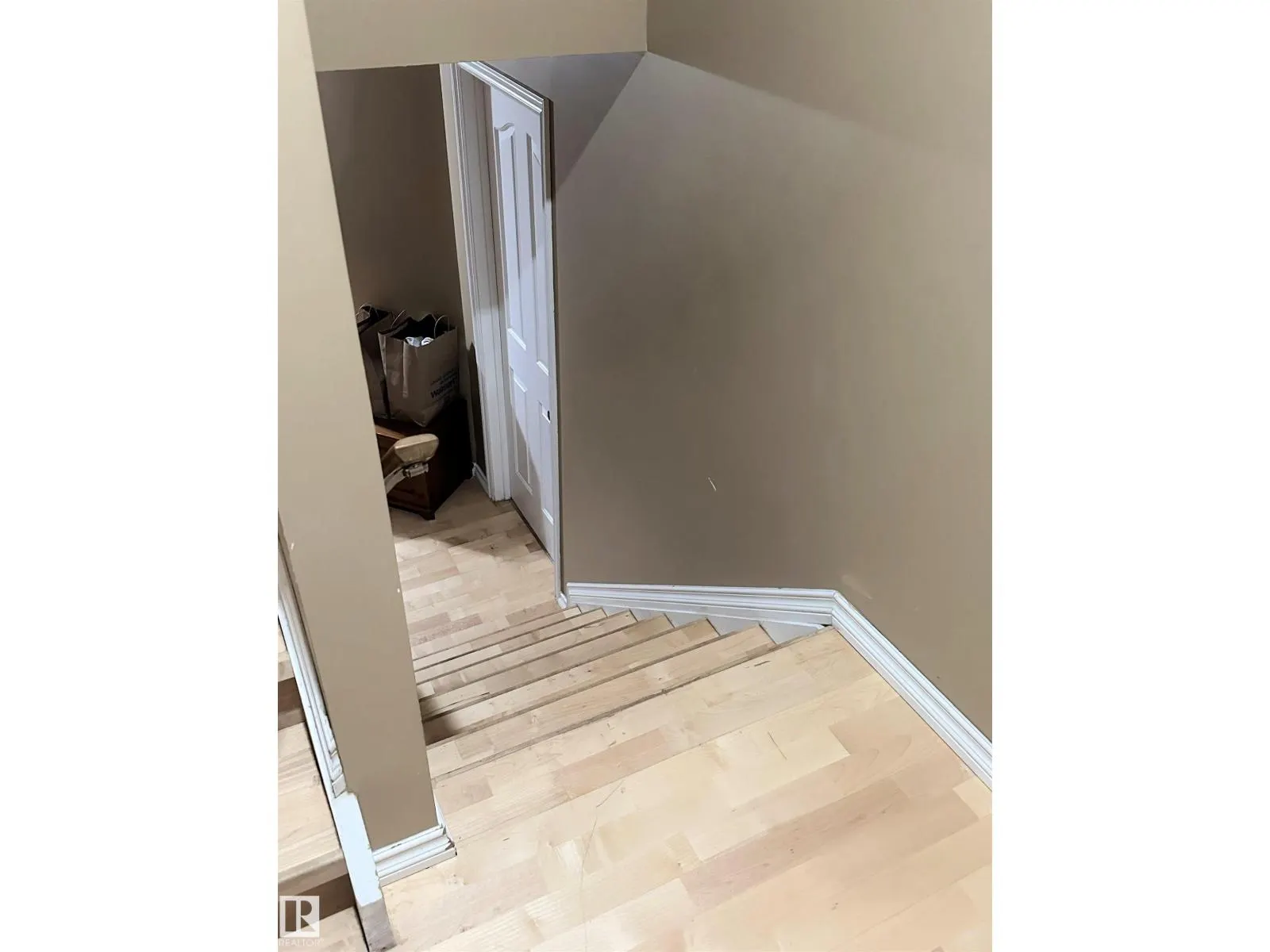 1750 Tomlinson CM NW