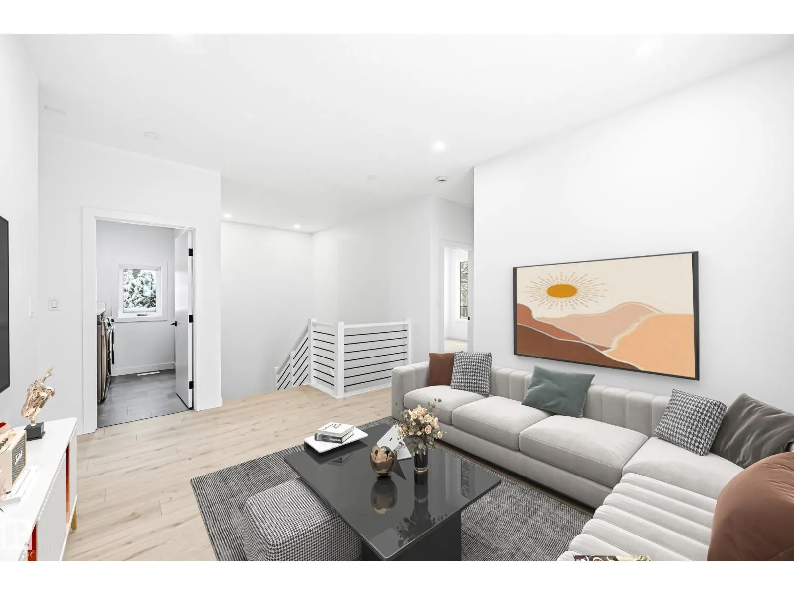 11121 51 ST NW