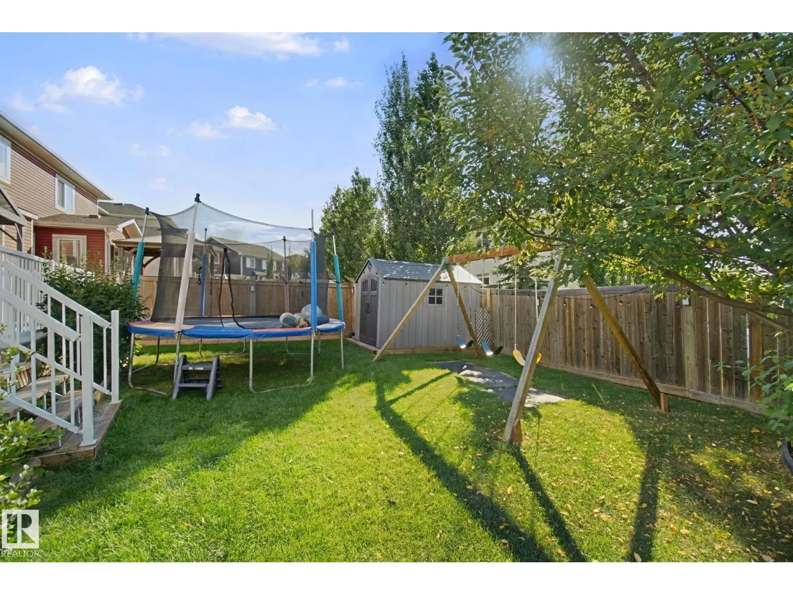 129 RIDEAU CR
