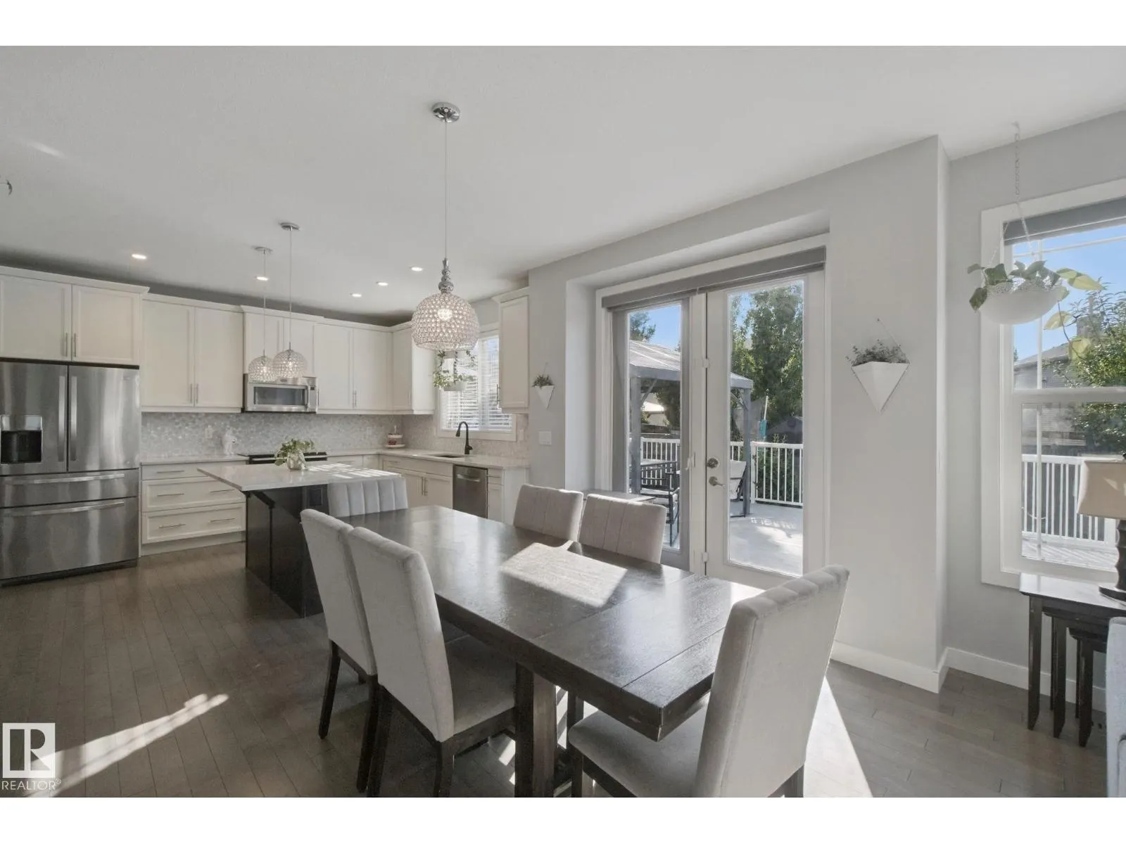 129 RIDEAU CR