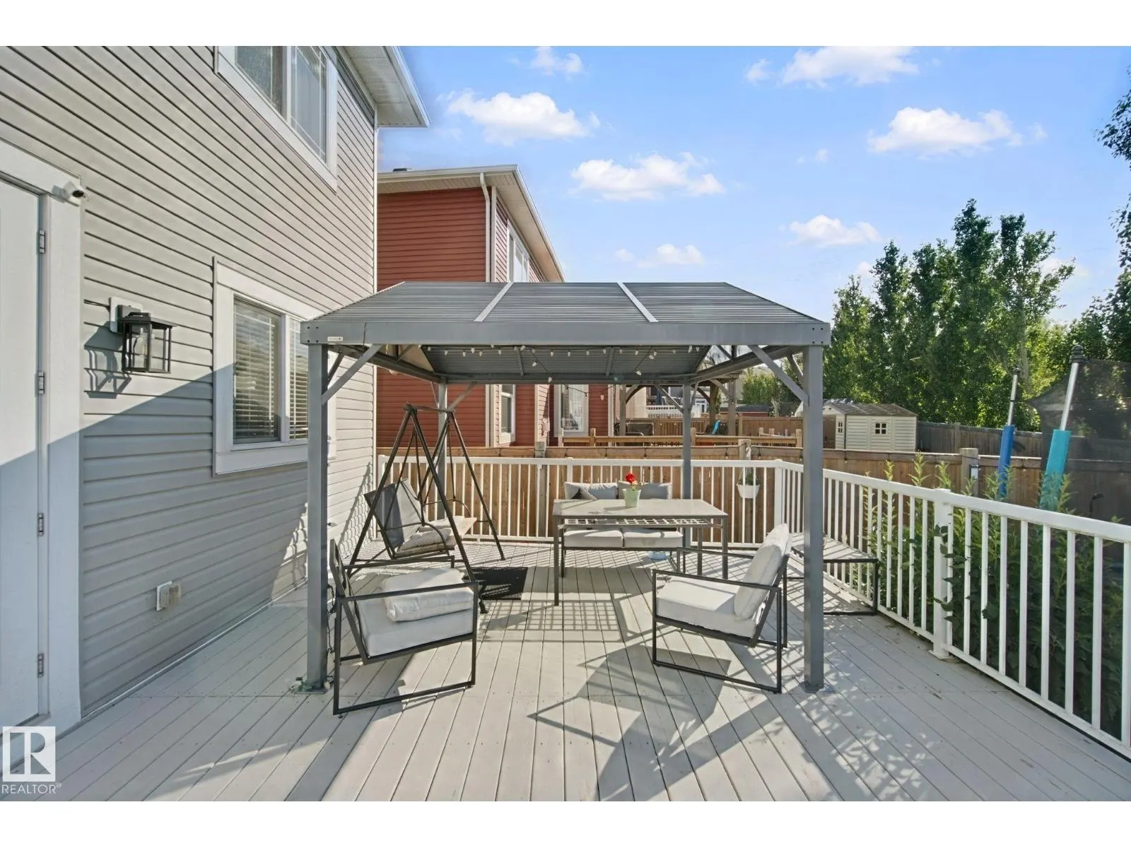 129 RIDEAU CR