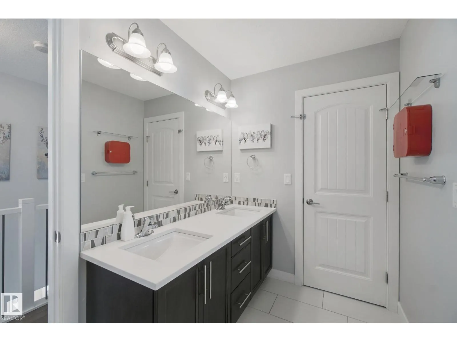 129 RIDEAU CR
