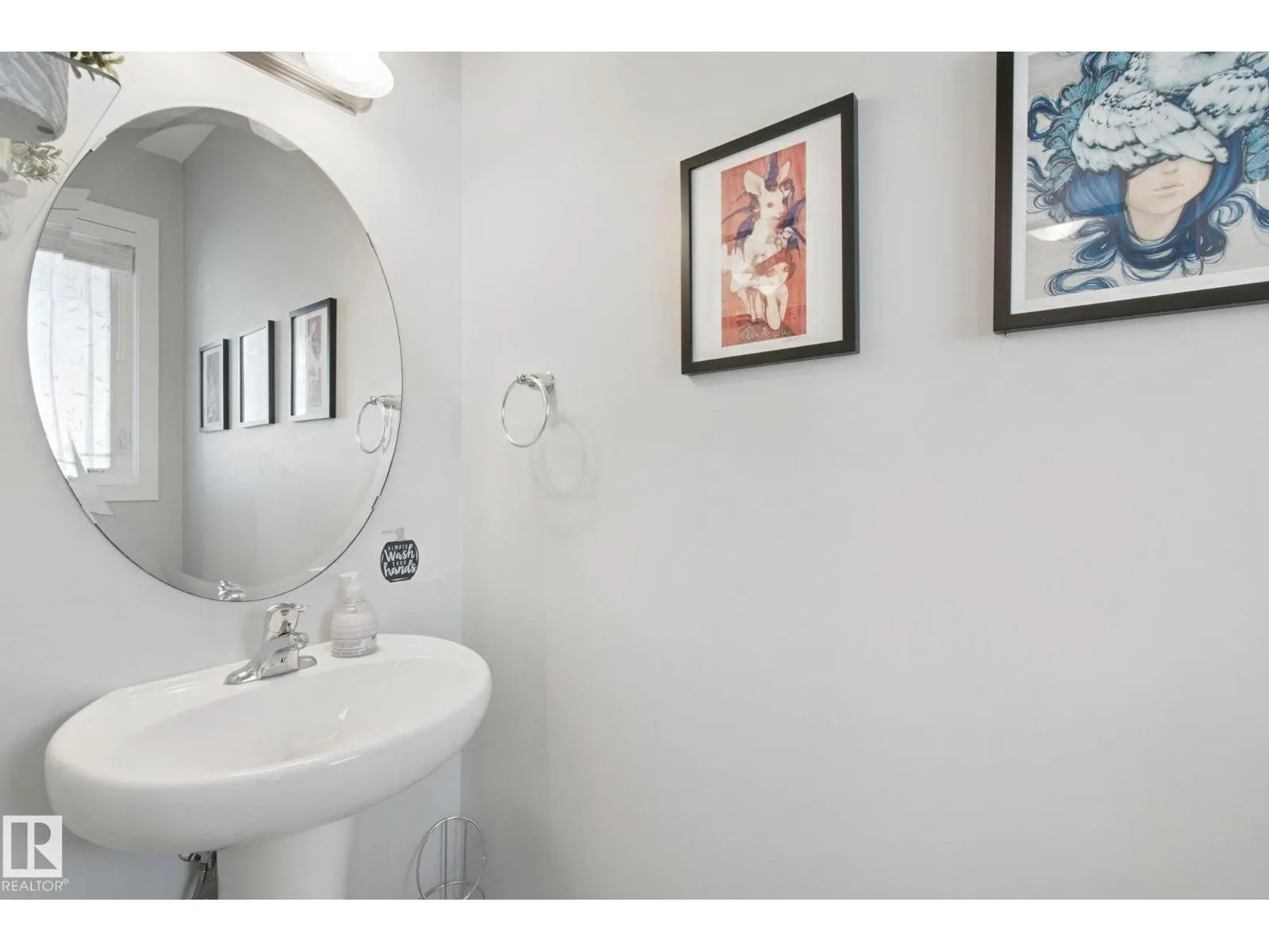 129 RIDEAU CR
