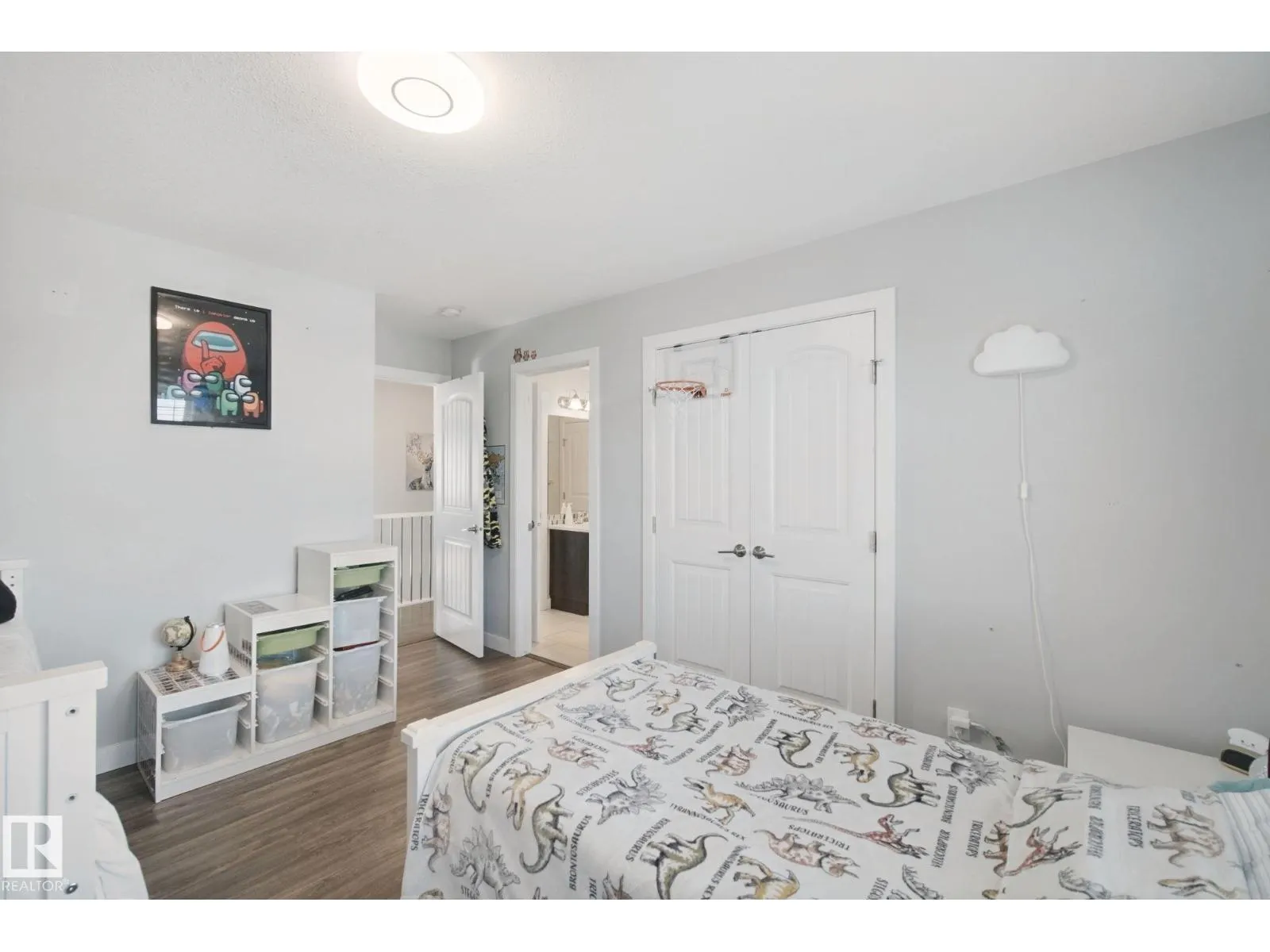 129 RIDEAU CR