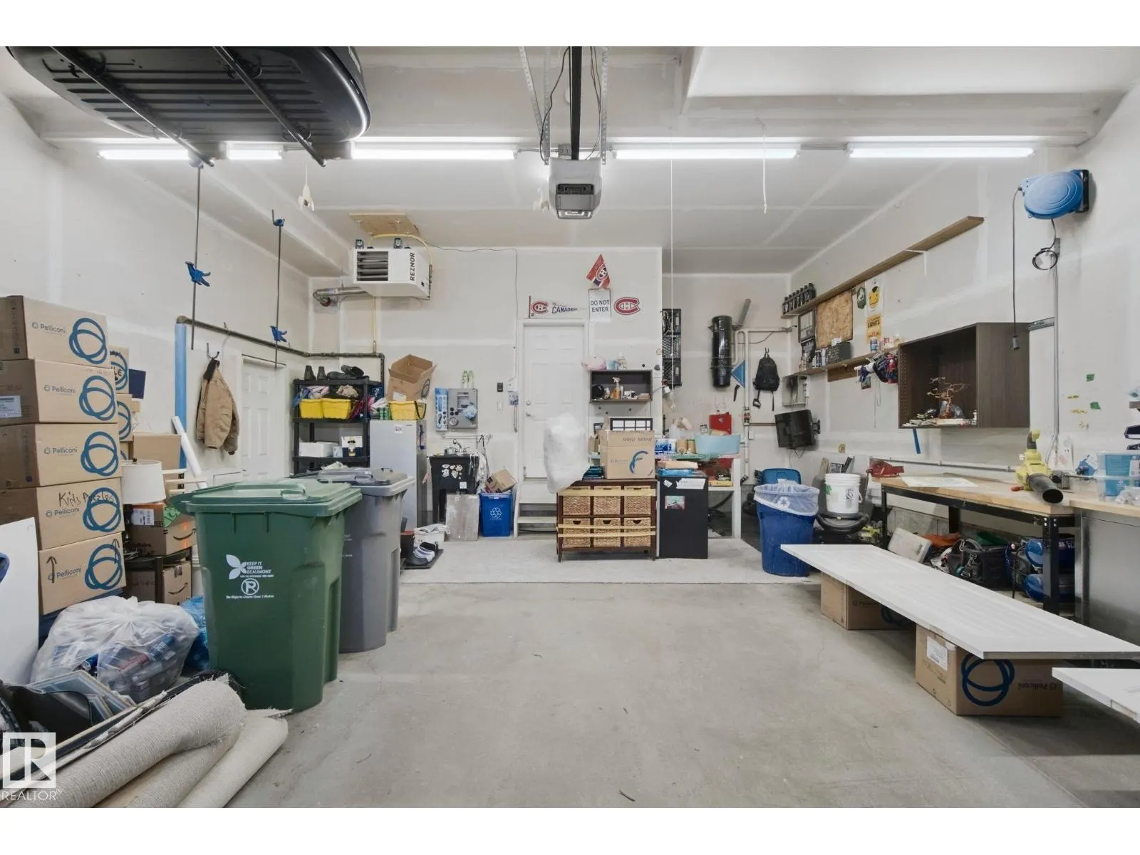 129 RIDEAU CR