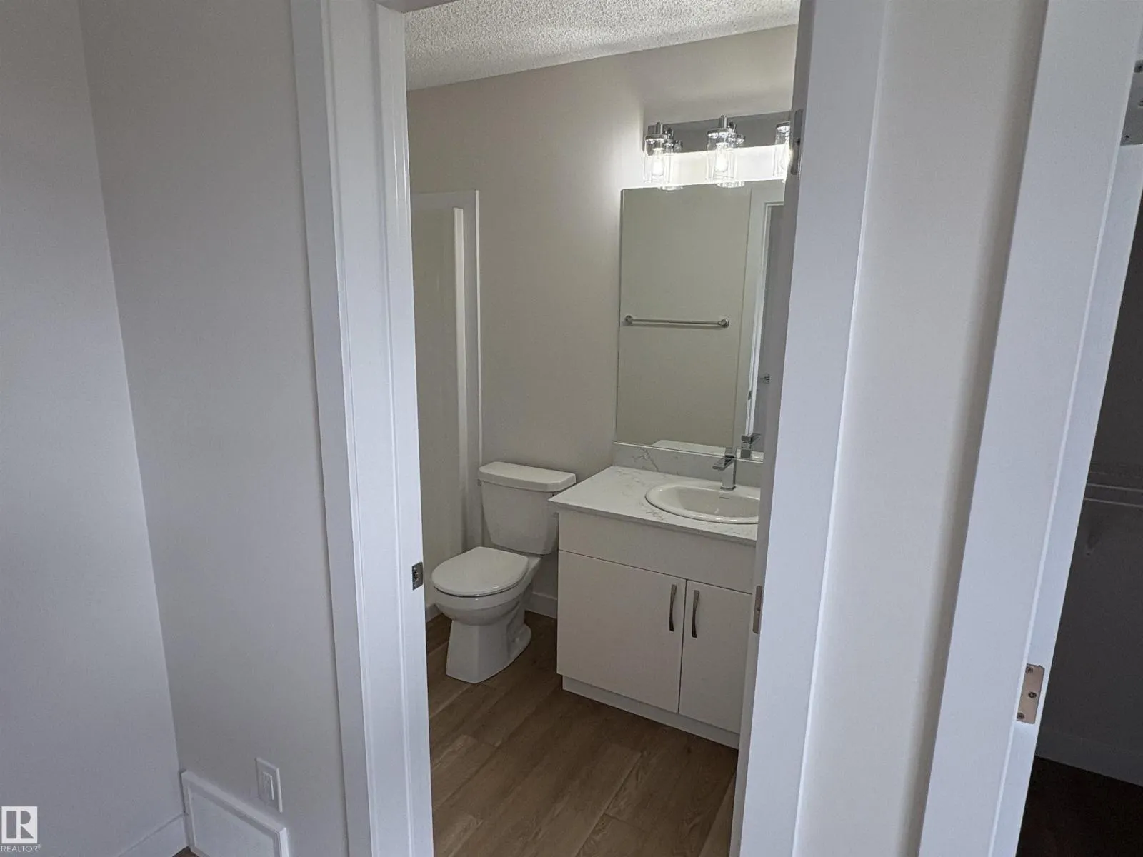 4843 115 AV NW