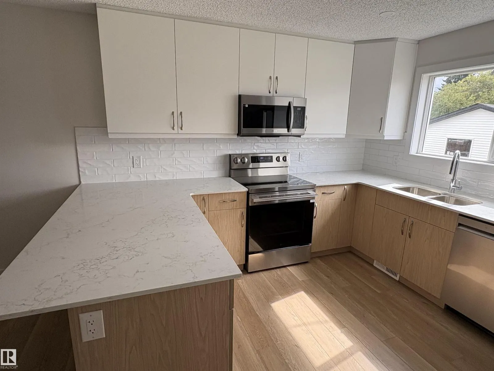 4843 115 AV NW