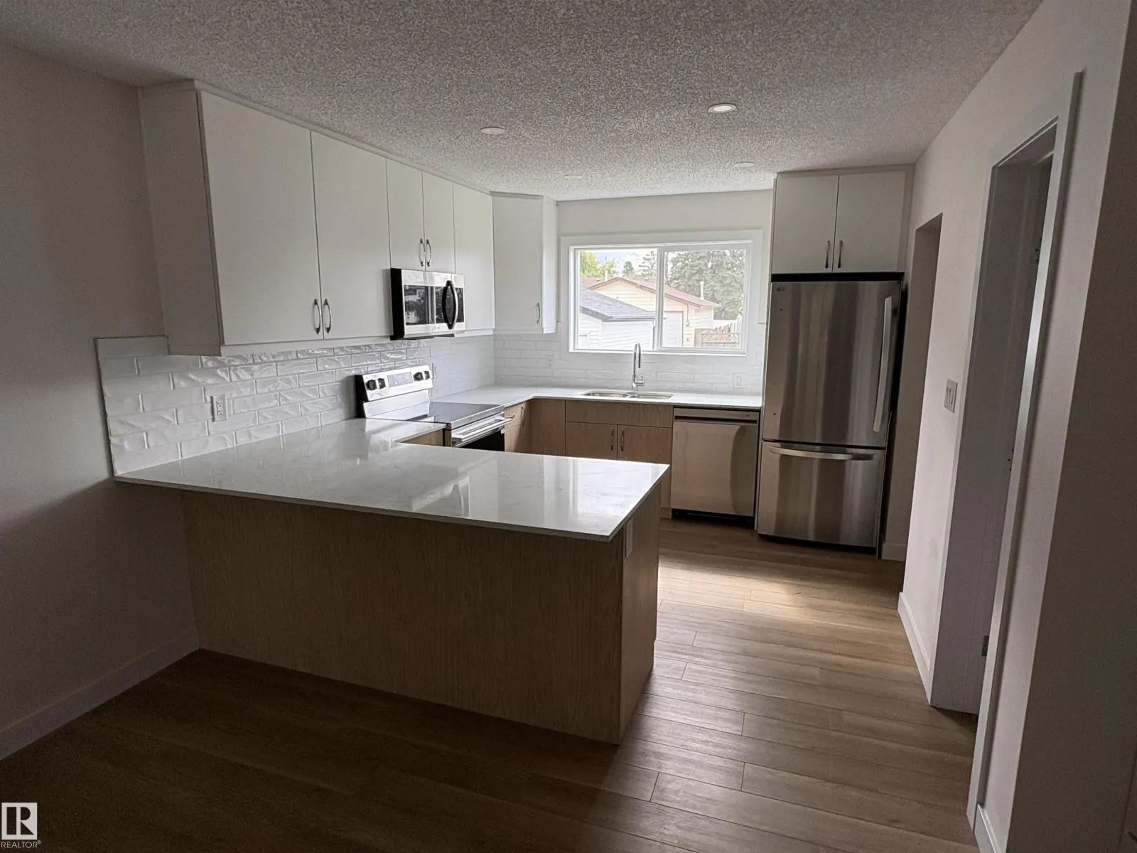4843 115 AV NW