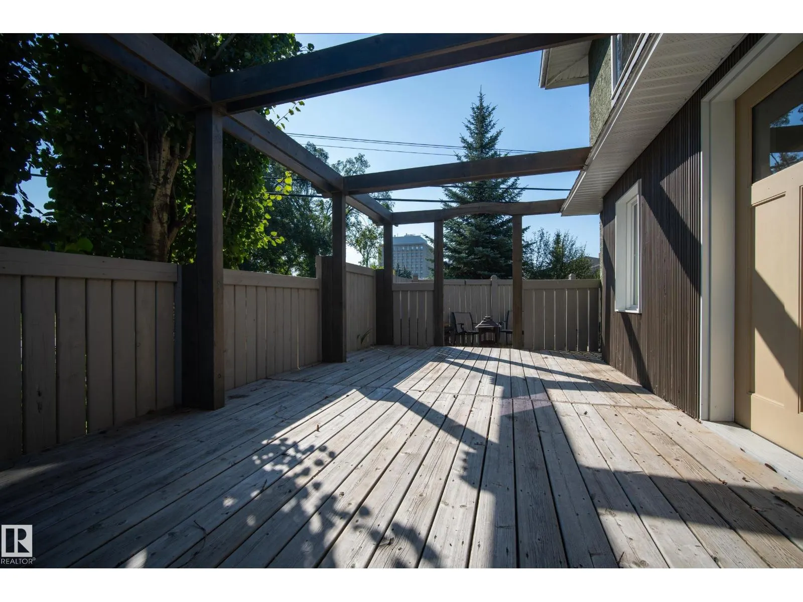 11603 72 AV NW