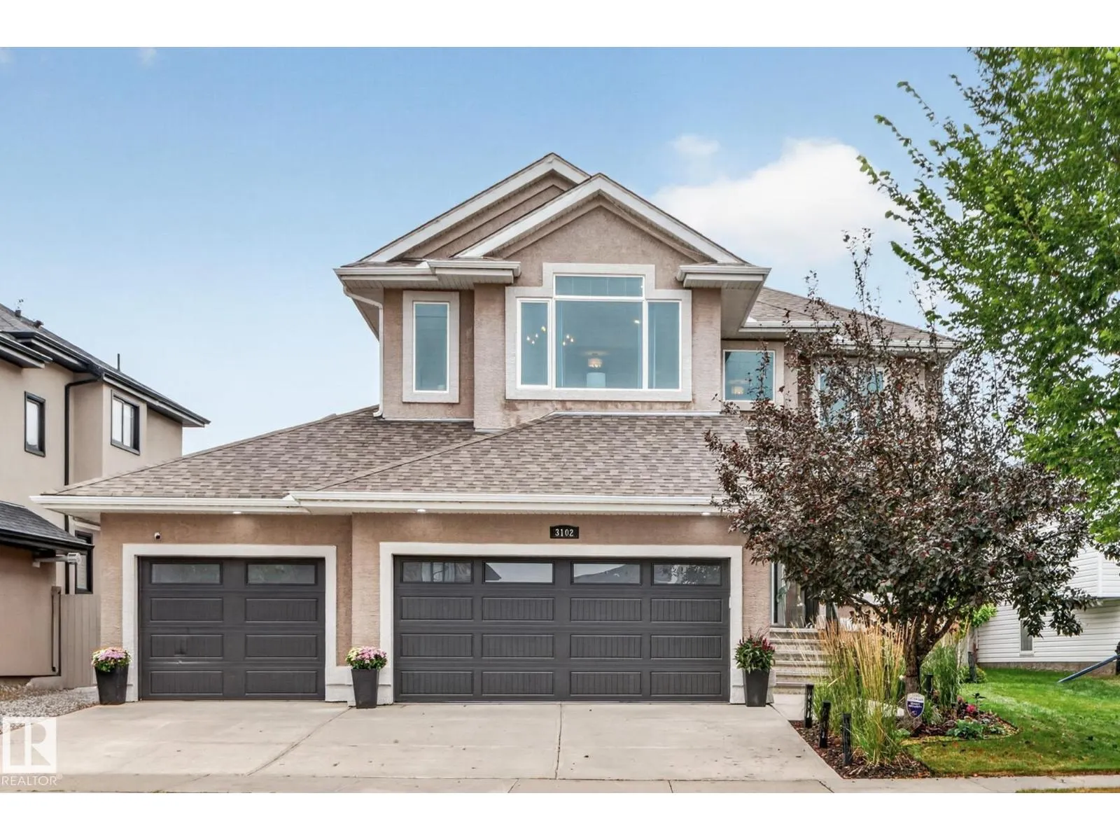 3102 Montrose BV